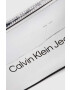 Calvin Klein Jeans Kabelka strieborná farba - Pepit.sk