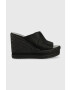 Calvin Klein Jeans Šľapky WEDGE SANDAL WEBBING dámske čierna farba na kline YW0YW00961 - Pepit.sk