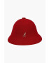 Kangol Klobúk Bermuda Casual 0397BC.SCARLET-SCARLET červená farba - Pepit.sk