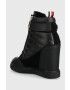 Tommy Hilfiger Členkové topánky Wedge Sneaker Boot - Pepit.sk