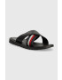 Tommy Hilfiger Šľapky HILFIGER CRISS CROSS SANDAL pánske čierna farba FM0FM04457 - Pepit.sk