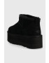 Ugg Semišové snehule W Classic Ultra Mini Platform - Pepit.sk