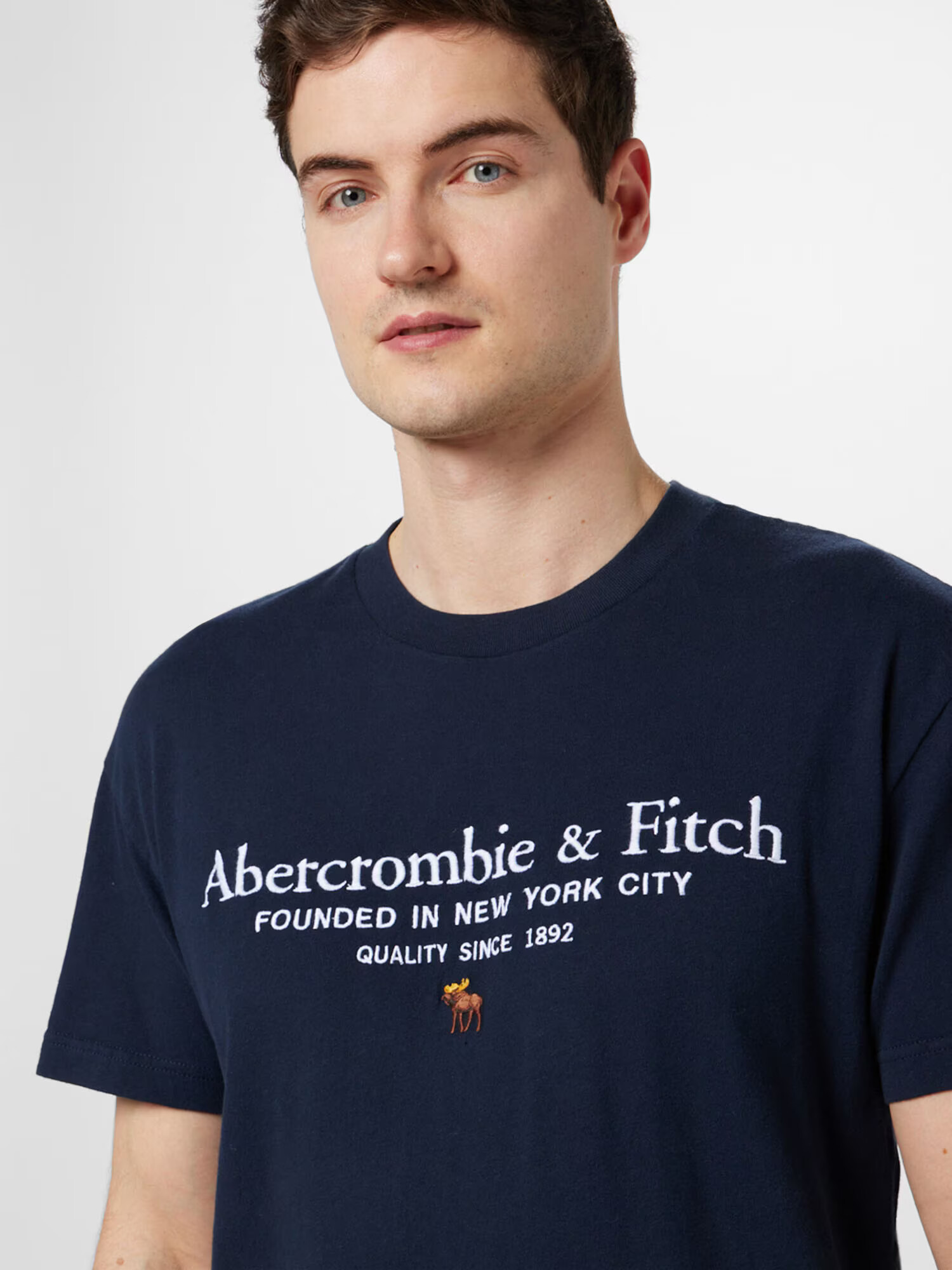 Abercrombie & Fitch Tričko námornícka modrá / hnedá / biela - Pepit.sk