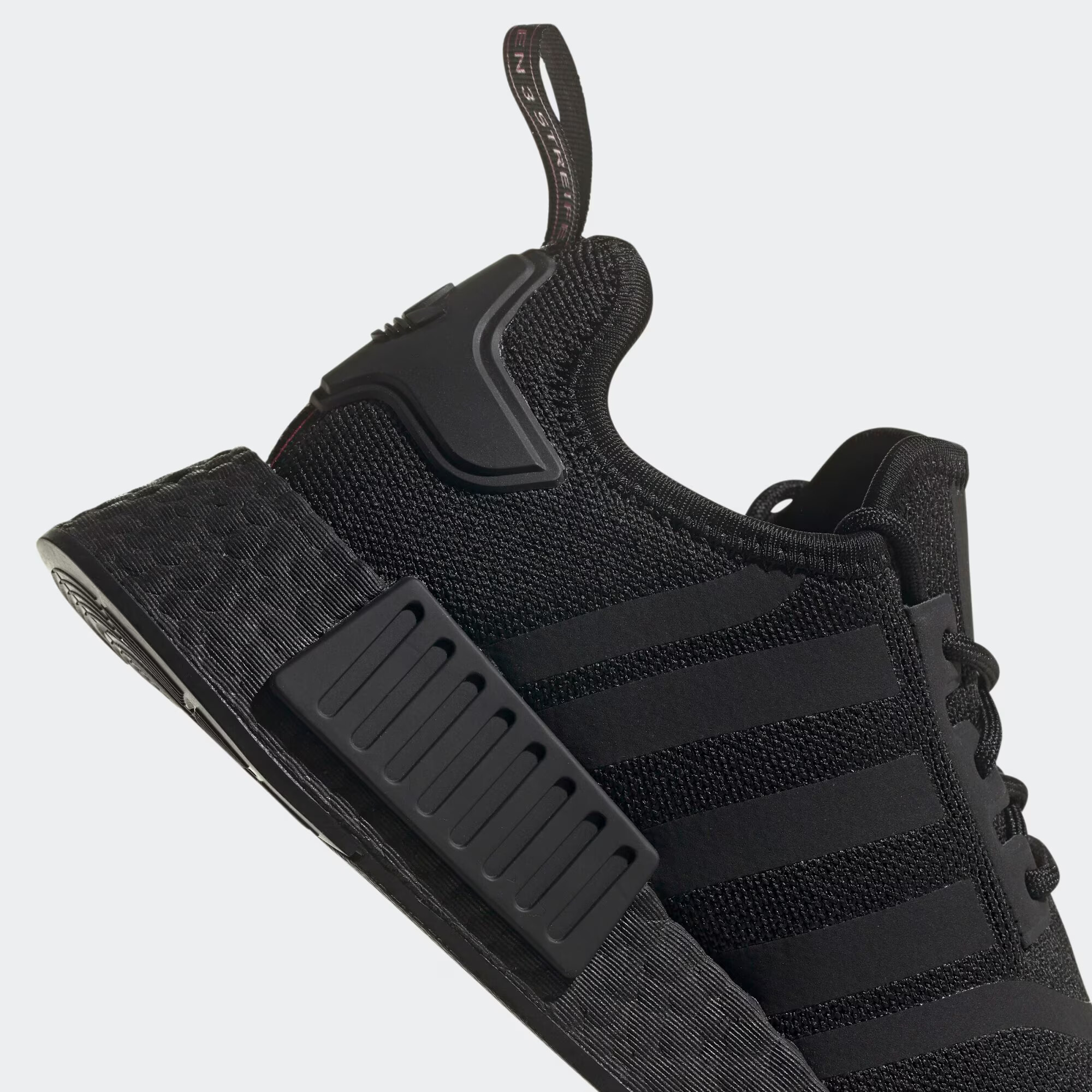 ADIDAS ORIGINALS Nízke tenisky 'Nmd_R1 Primeblue' ružová / čierna - Pepit.sk