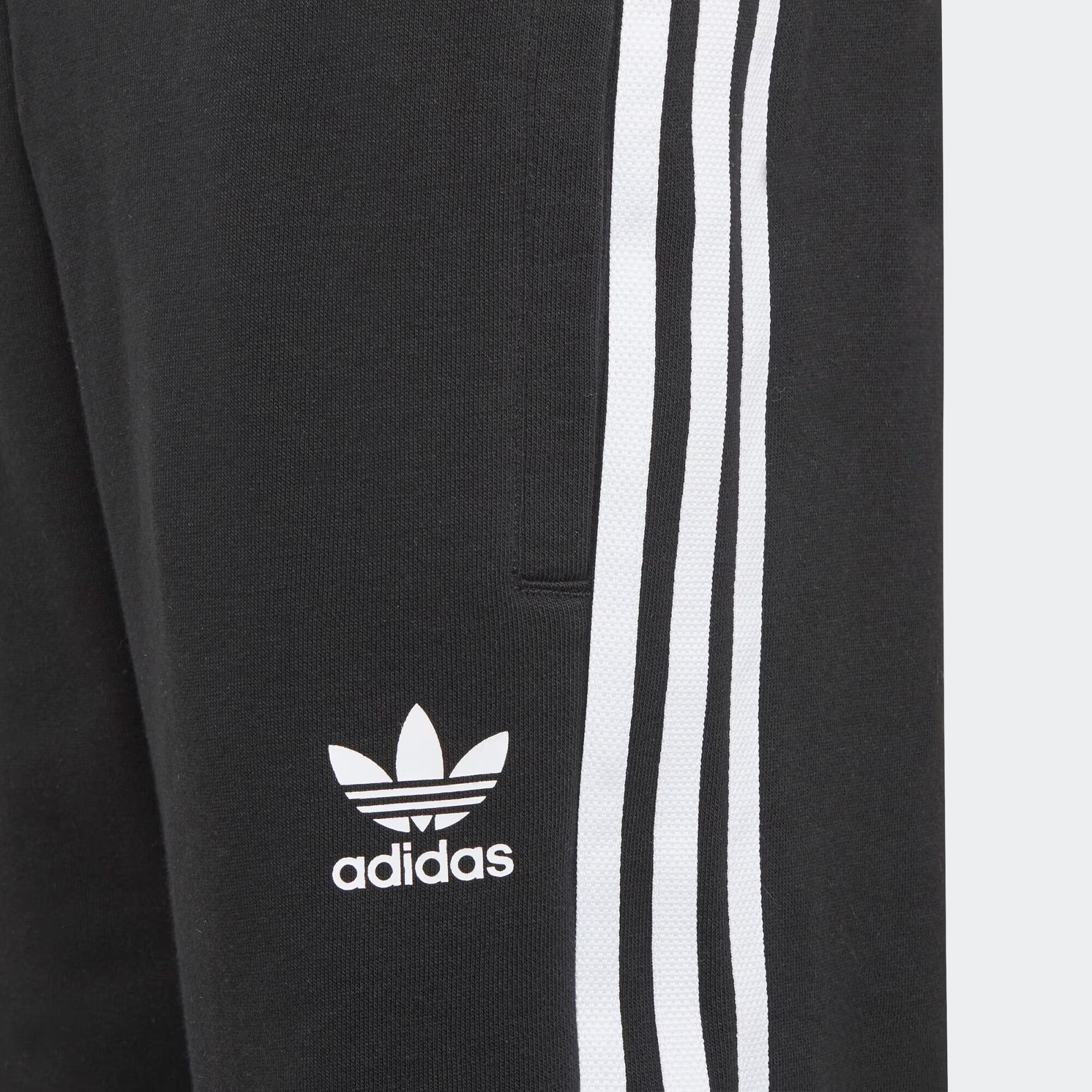 ADIDAS ORIGINALS Športové nohavice 'Adicolor' čierna / biela - Pepit.sk