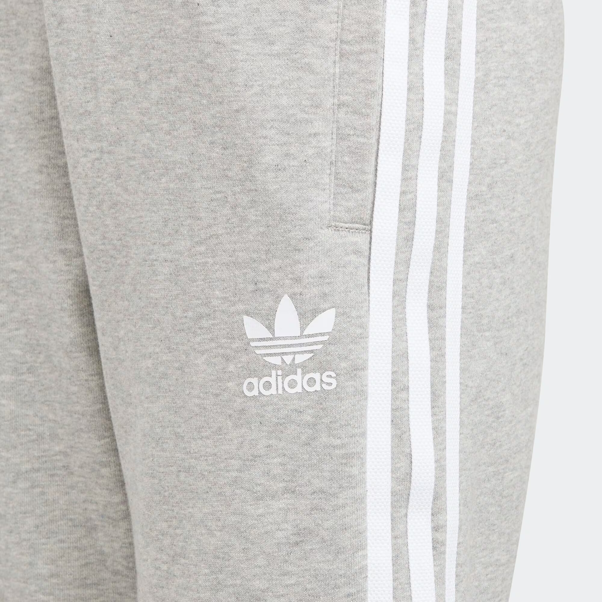 ADIDAS ORIGINALS Športové nohavice 'Adicolor' sivá melírovaná / biela - Pepit.sk