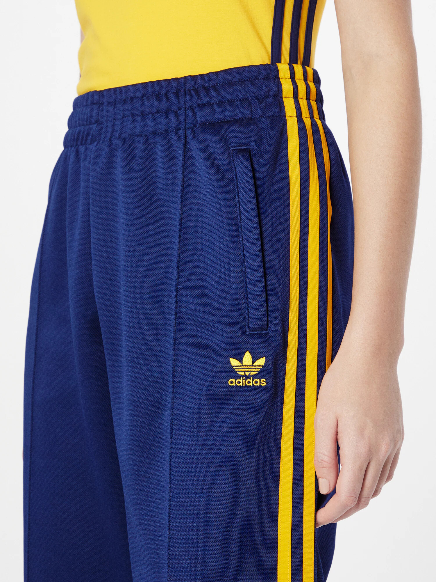 ADIDAS ORIGINALS Nohavice 'Adicolor Classics Sst' tmavomodrá / svetlooranžová - Pepit.sk