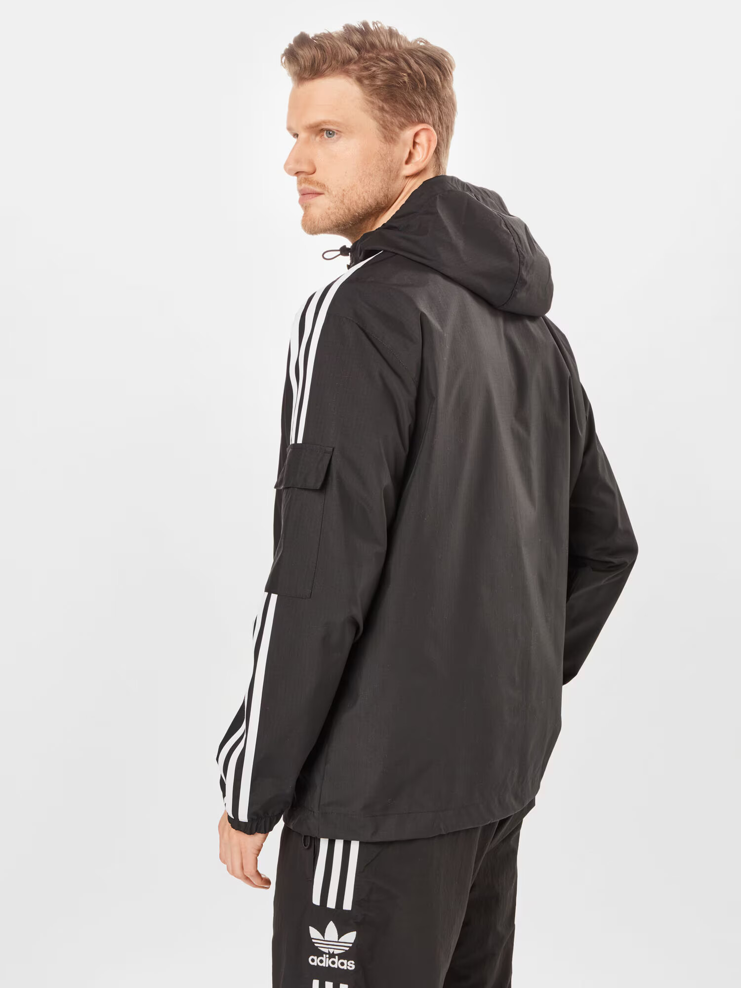 ADIDAS ORIGINALS Prechodná bunda 'Adicolor' čierna / biela - Pepit.sk