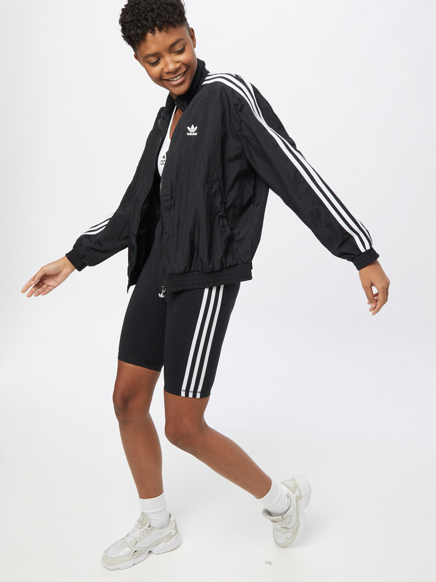 ADIDAS ORIGINALS Prechodná bunda 'Japona' čierna / biela - Pepit.sk