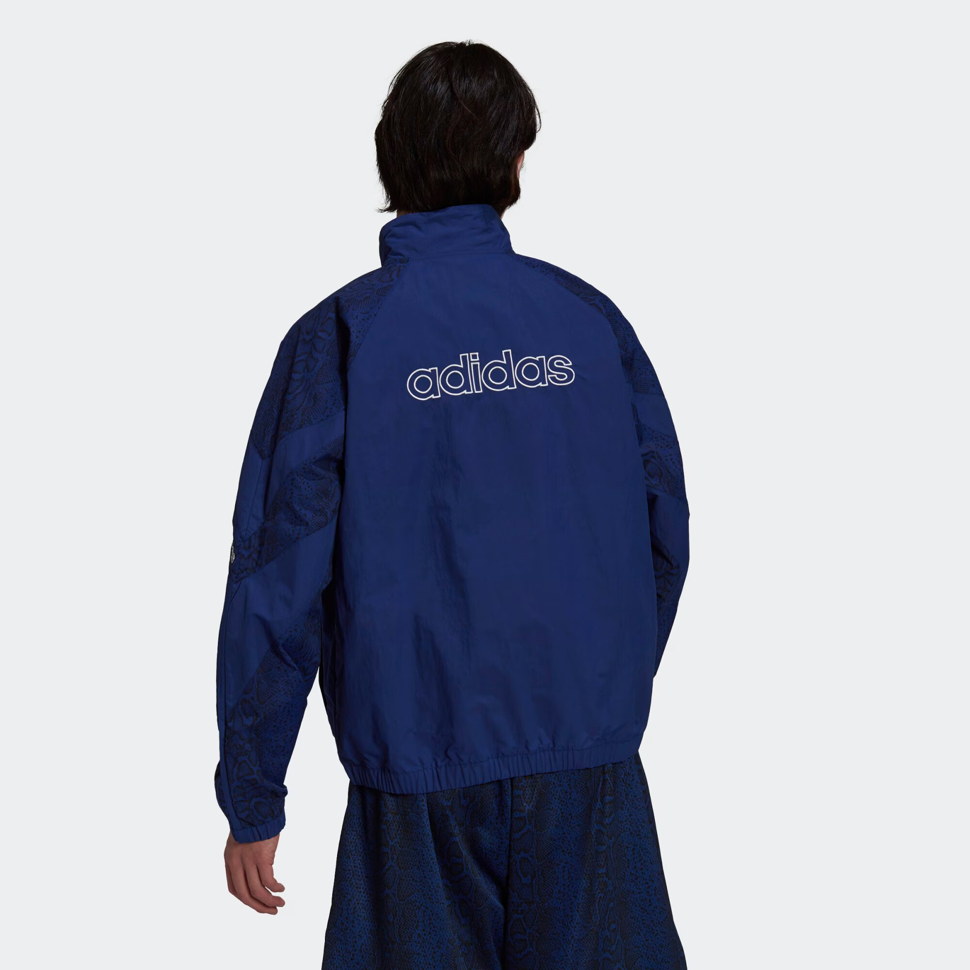 ADIDAS ORIGINALS Prechodná bunda kráľovská modrá / čierna - Pepit.sk