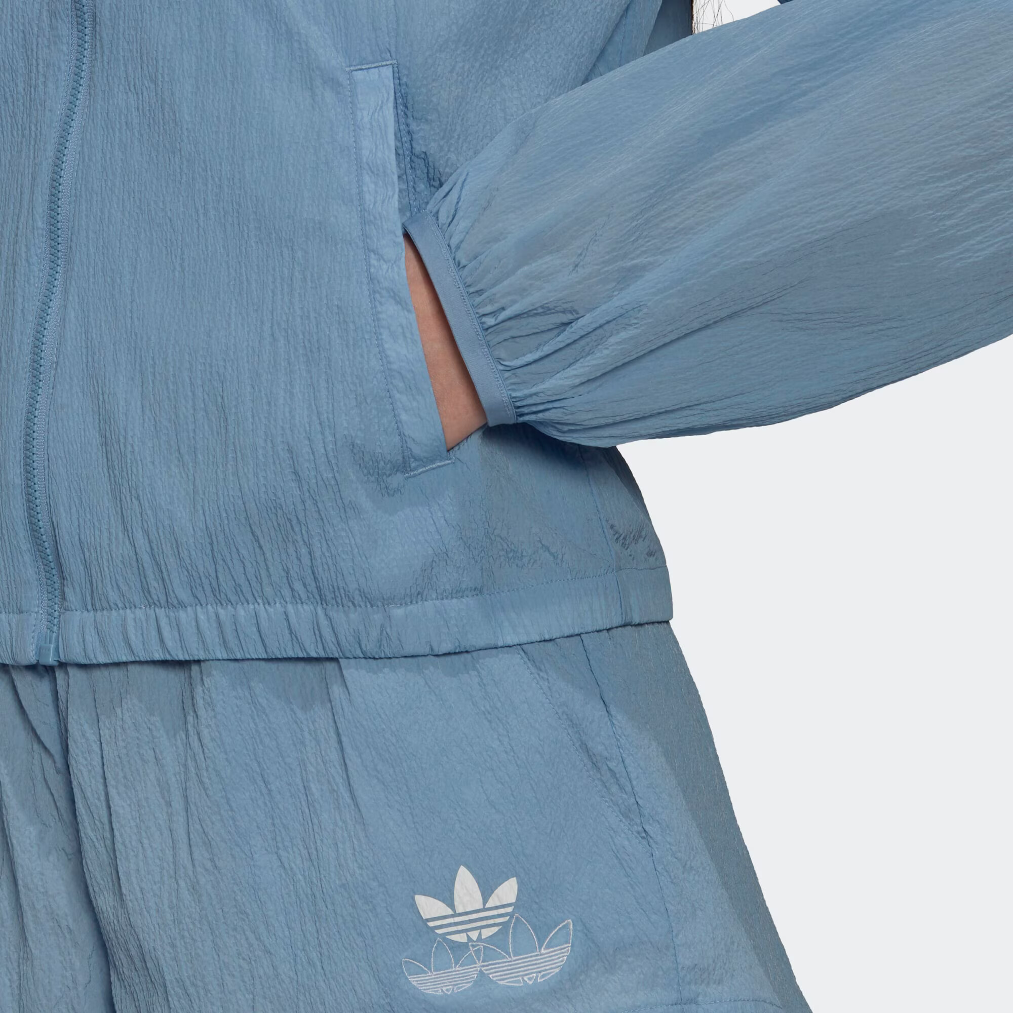 ADIDAS ORIGINALS Prechodná bunda svetlomodrá / biela - Pepit.sk