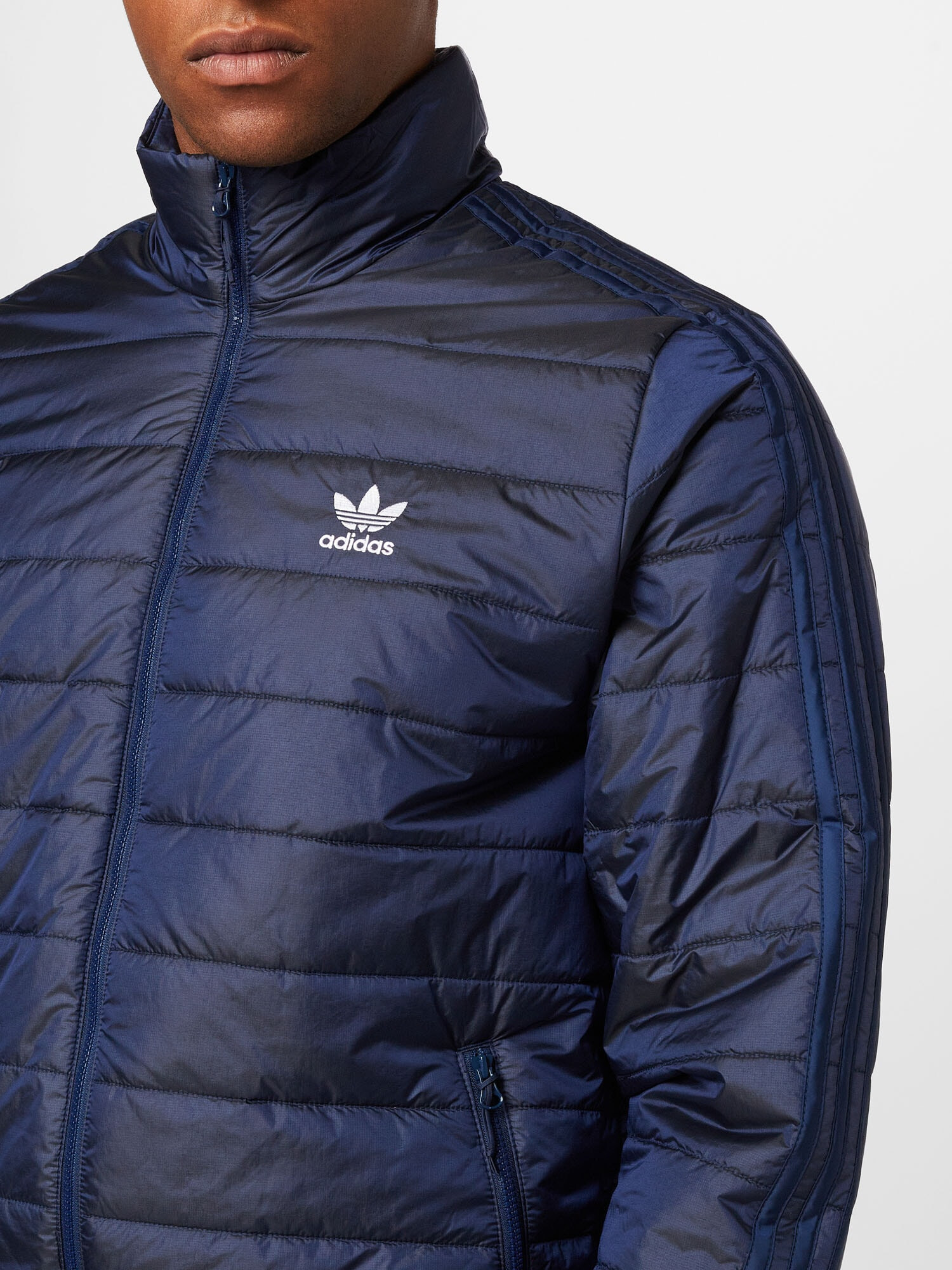 ADIDAS ORIGINALS Prechodná bunda tmavomodrá / biela - Pepit.sk