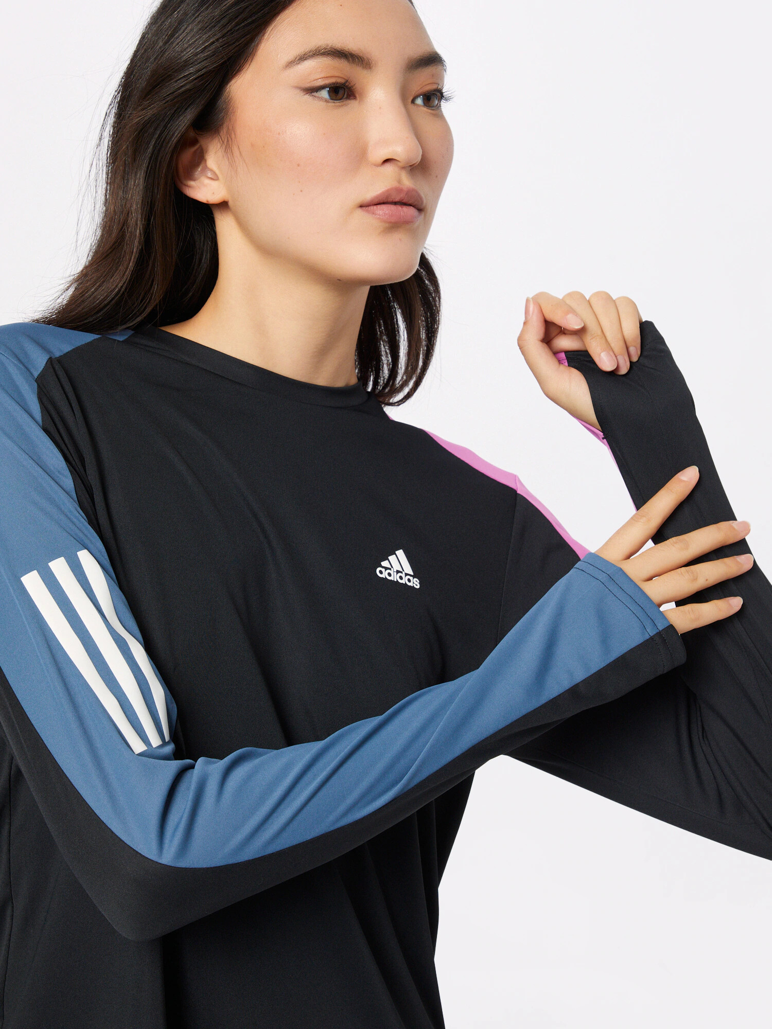 ADIDAS SPORTSWEAR Funkčné tričko námornícka modrá / orchideová / čierna / biela - Pepit.sk