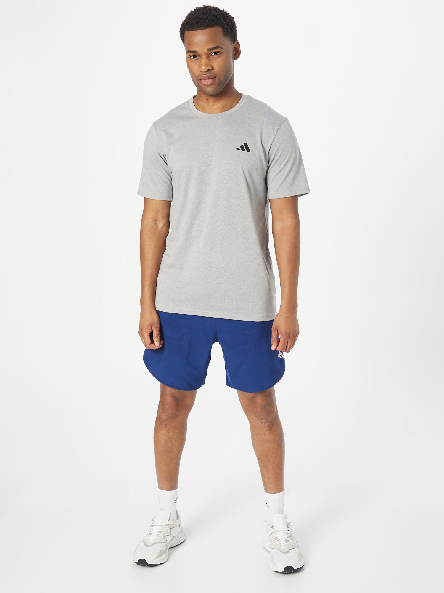 ADIDAS PERFORMANCE Funkčné tričko 'Train Essentials Comfort ' sivá melírovaná / čierna - Pepit.sk