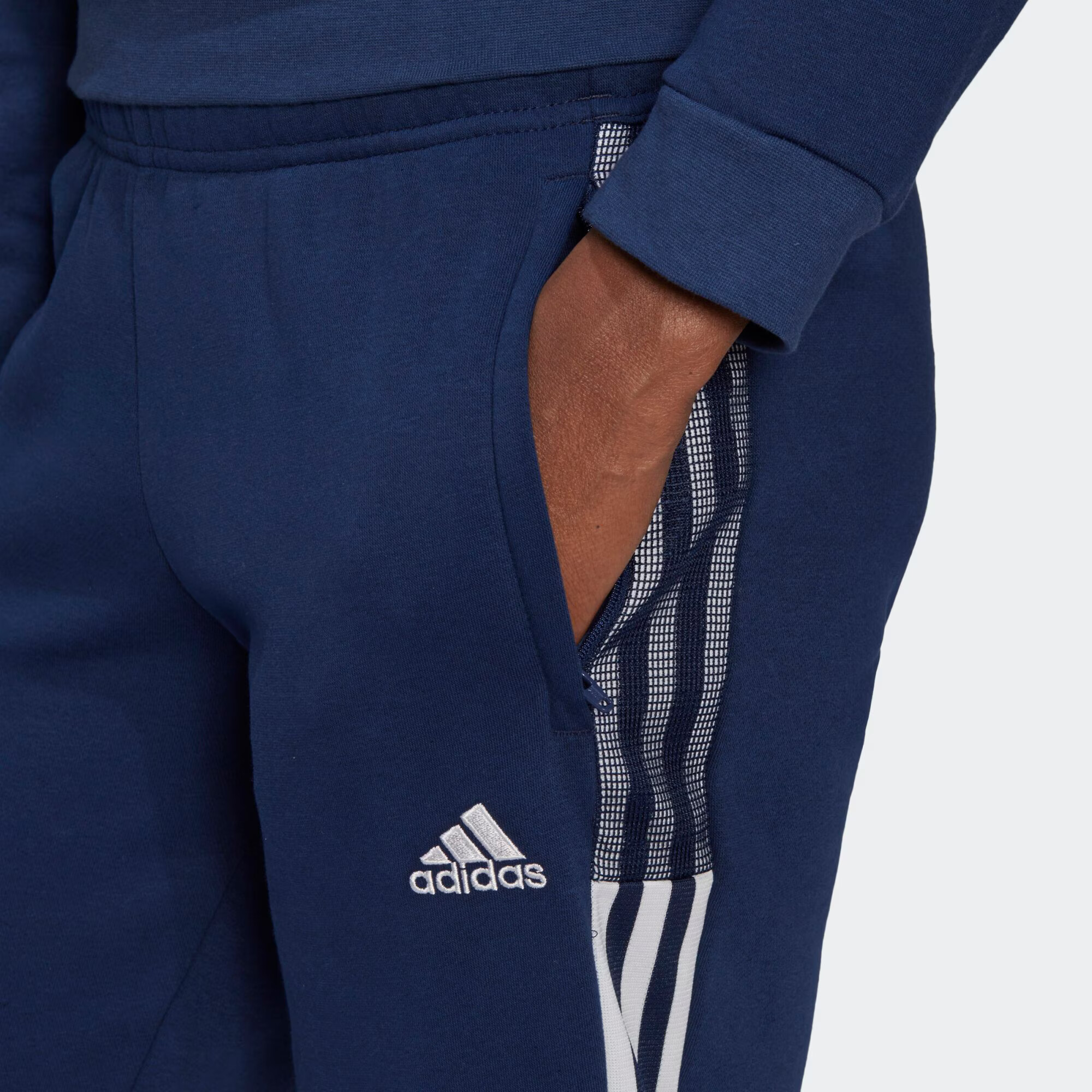 ADIDAS SPORTSWEAR Športové nohavice 'Tiro 21' námornícka modrá / biela - Pepit.sk