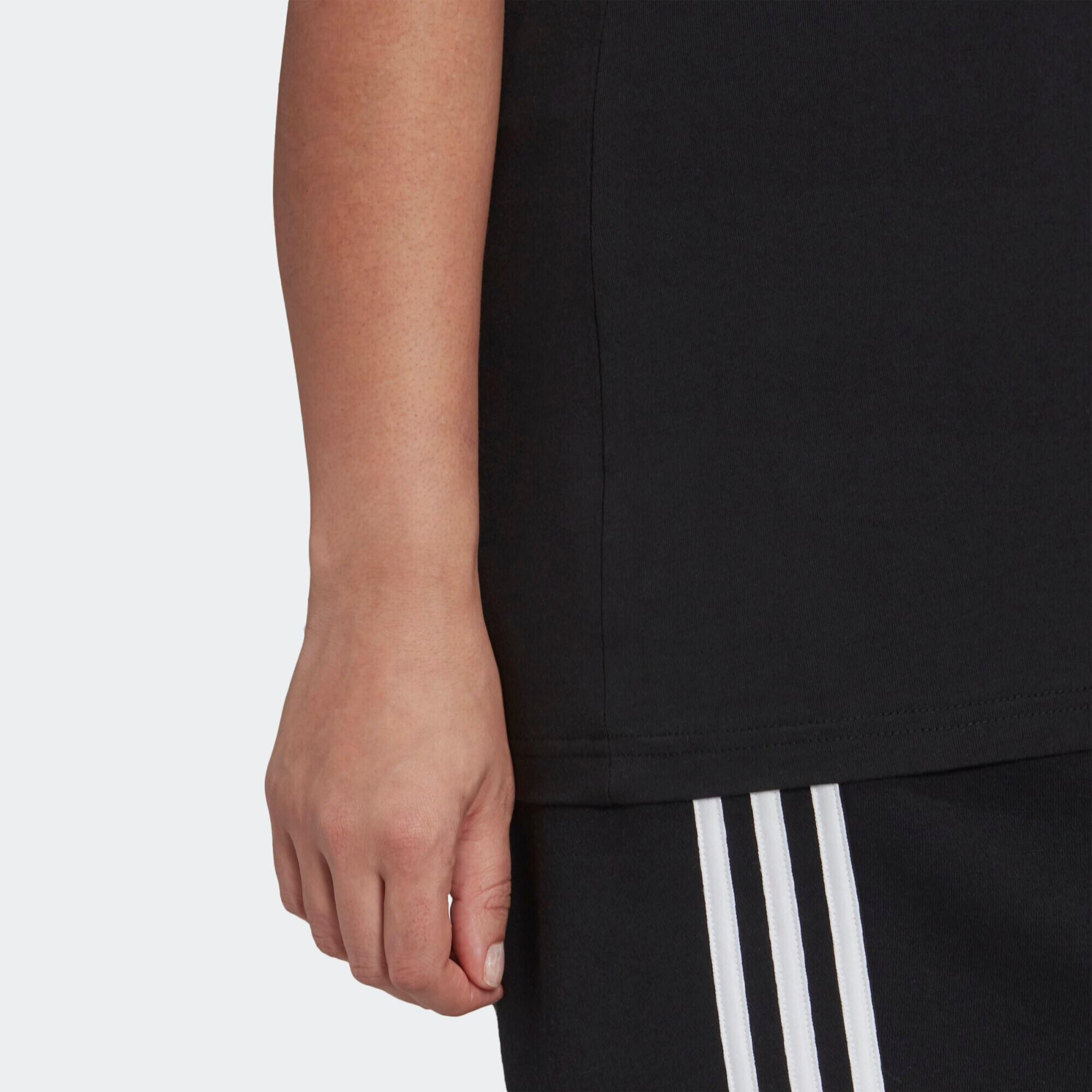 ADIDAS SPORTSWEAR Funkčné tričko čierna / biela - Pepit.sk