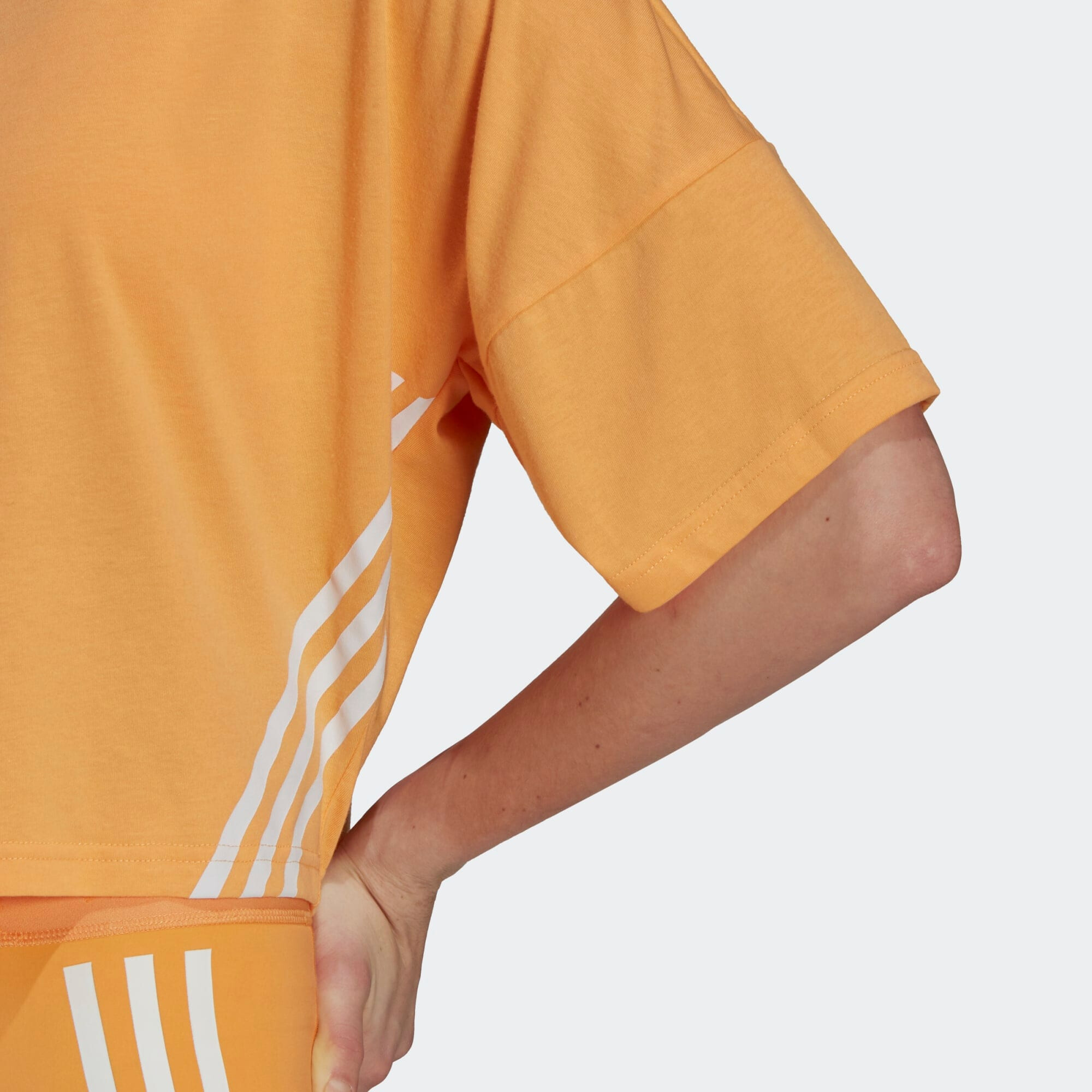 ADIDAS SPORTSWEAR Funkčné tričko marhuľová / biela - Pepit.sk