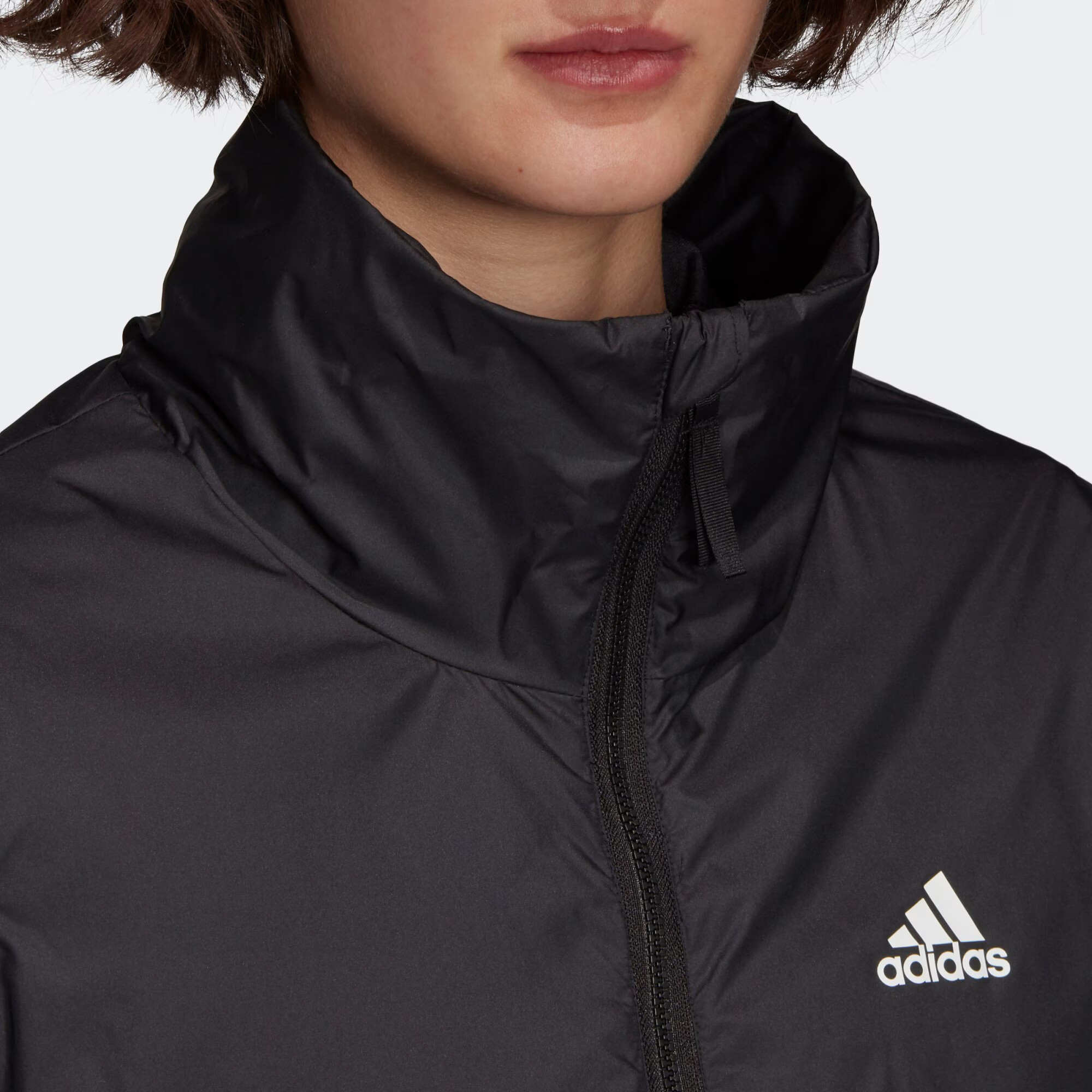 ADIDAS SPORTSWEAR Outdoorová bunda čierna / biela - Pepit.sk