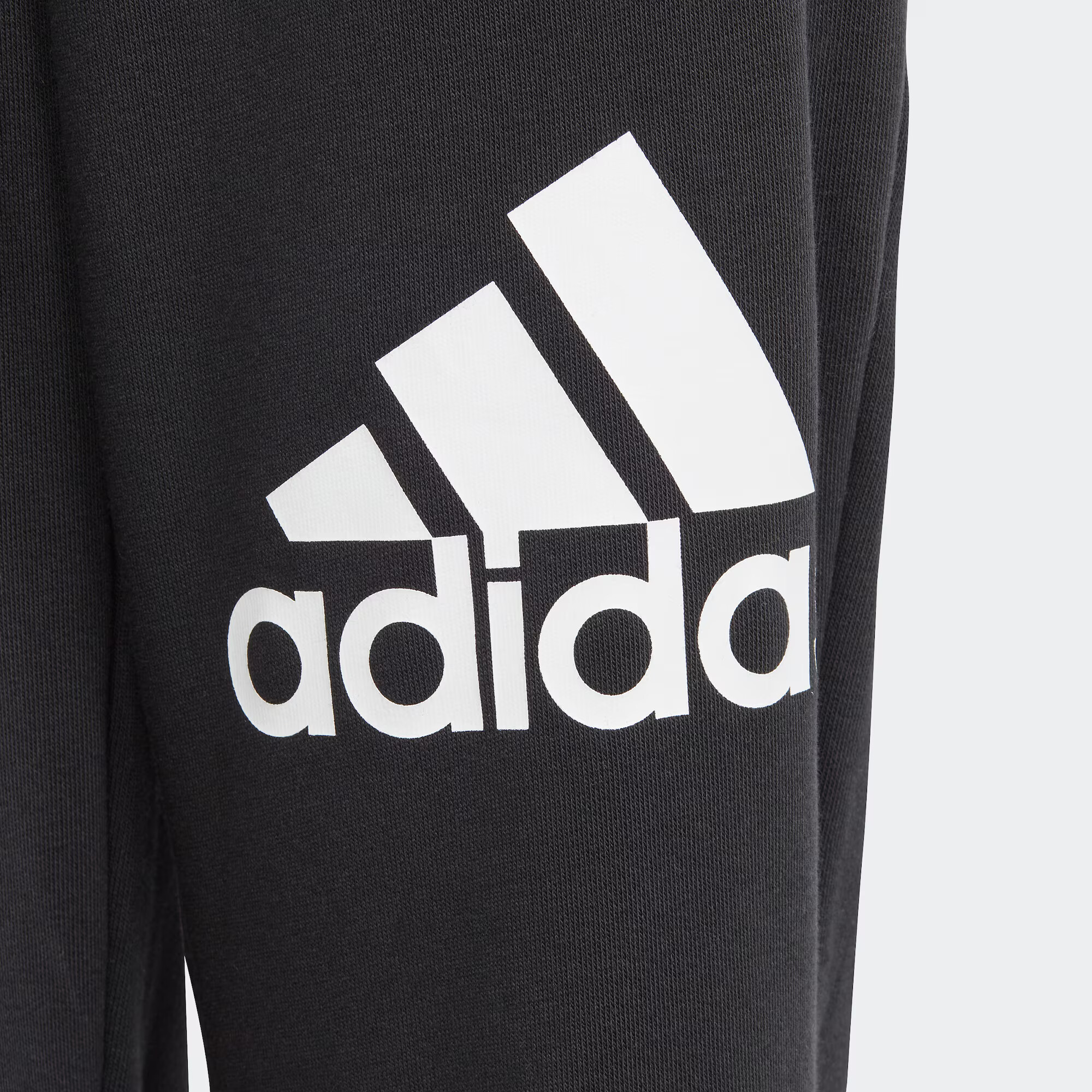 ADIDAS SPORTSWEAR Športové nohavice 'Essentials' čierna / biela - Pepit.sk