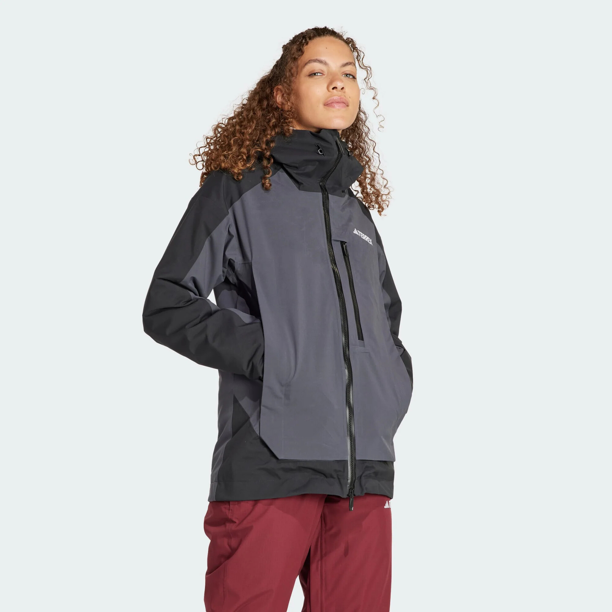 ADIDAS TERREX Outdoorová bunda 'Xperior 2L Insulated Rain.Rdy' sivá / čierna - Pepit.sk