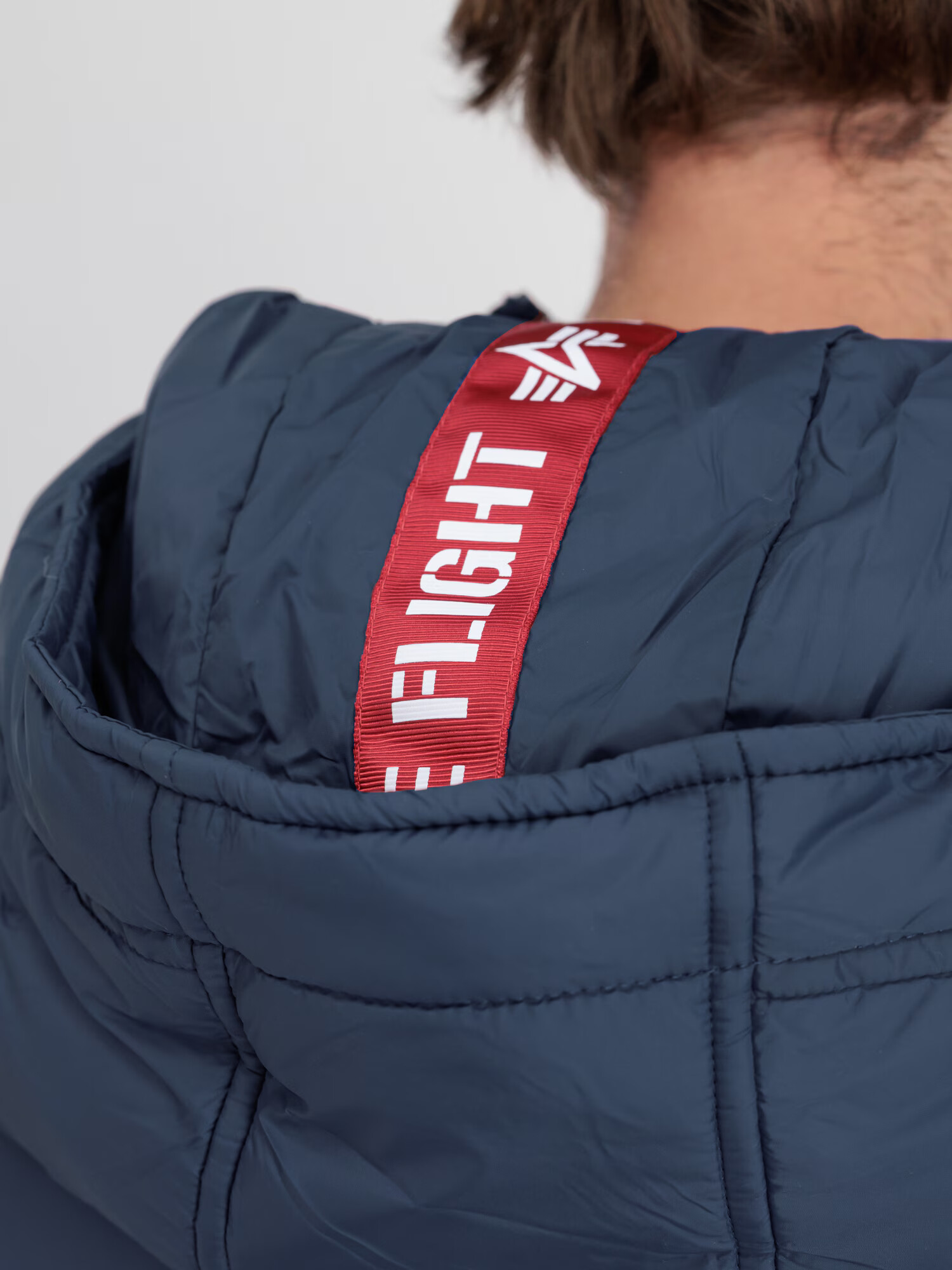 ALPHA INDUSTRIES Funkčná bunda námornícka modrá / červená / biela - Pepit.sk