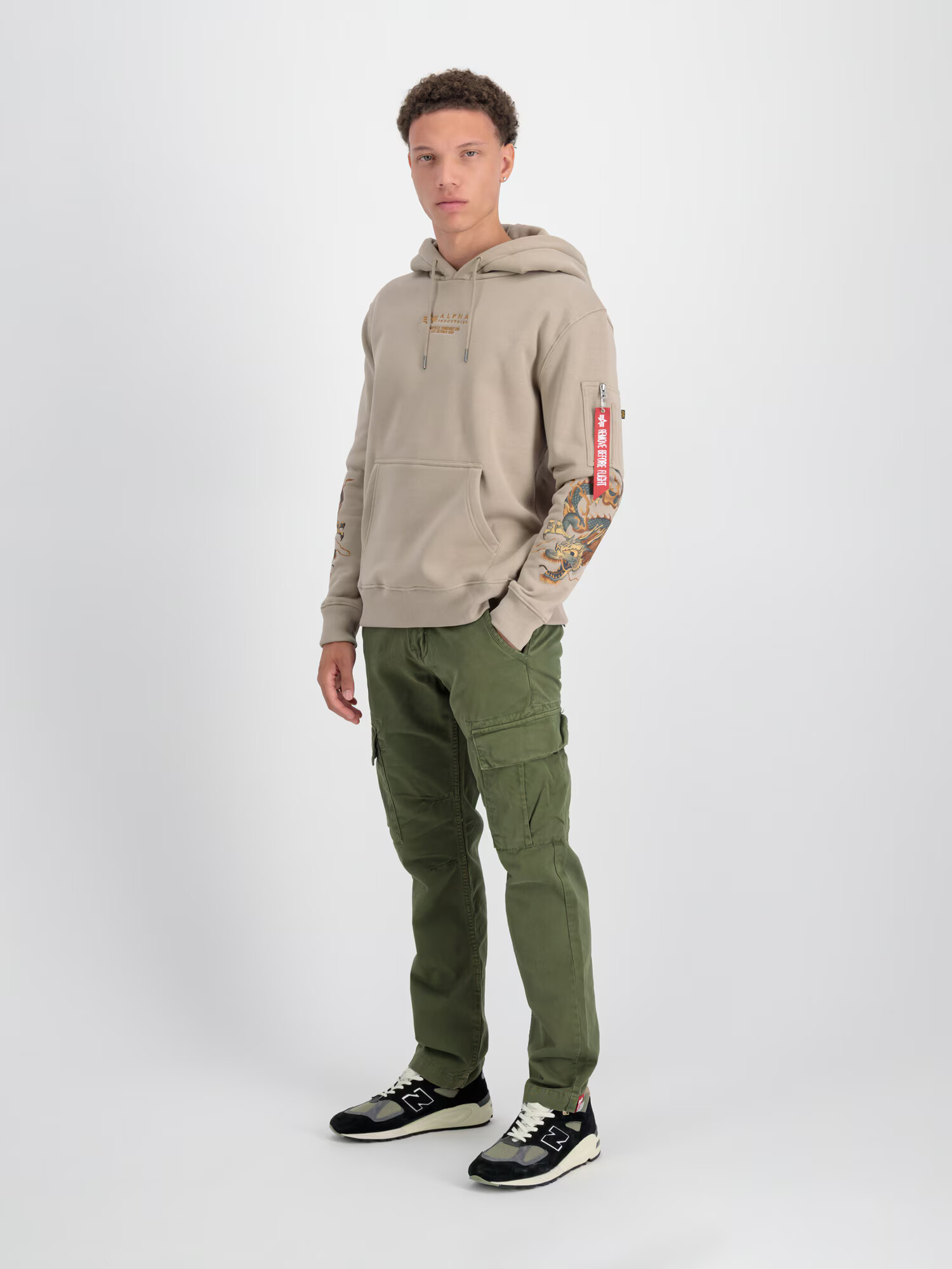 ALPHA INDUSTRIES Mikina 'Dragon' hnedá / svetlohnedá / čierna - Pepit.sk