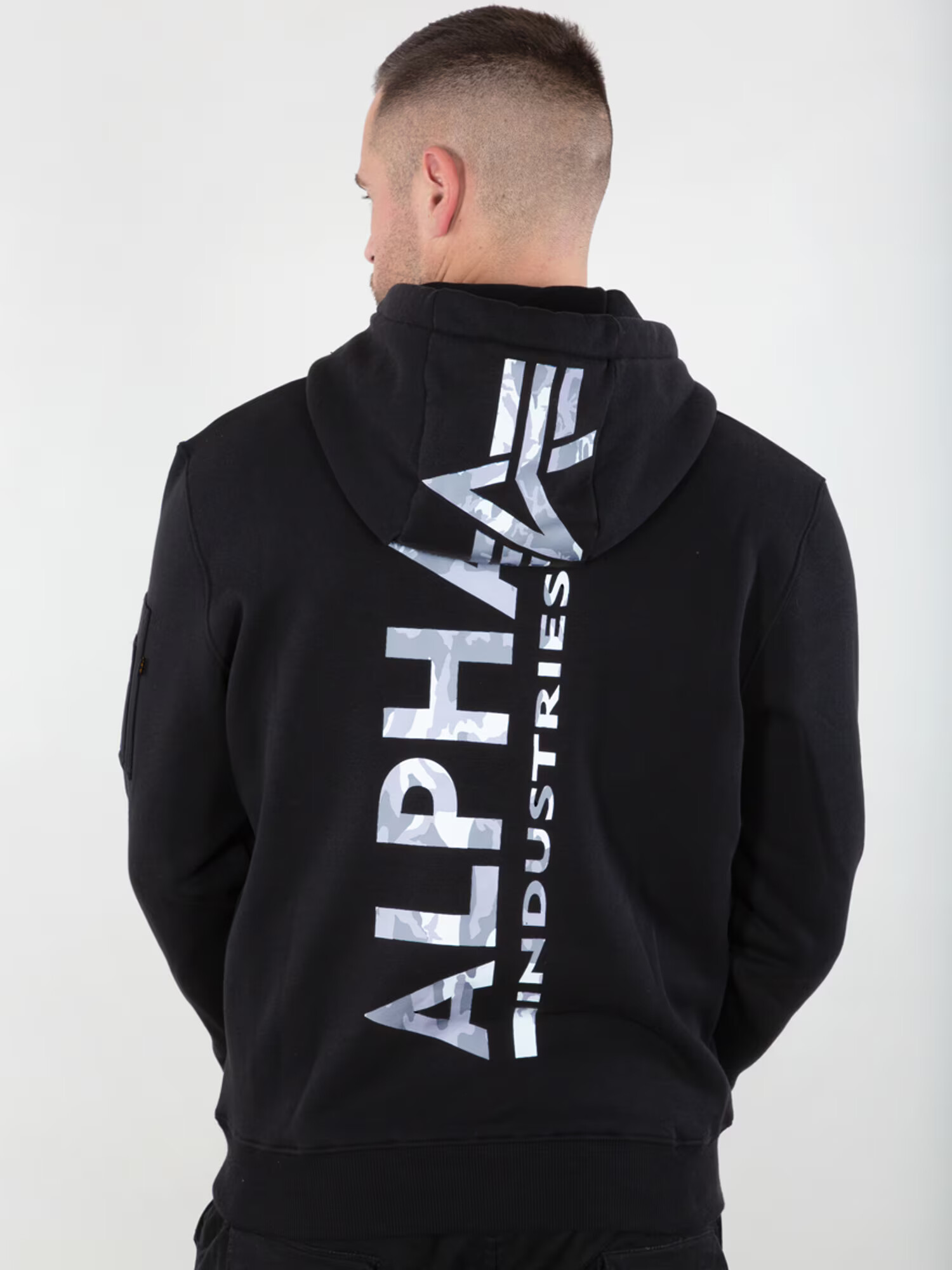 ALPHA INDUSTRIES Mikina sivá / čadičová / čierna / biela - Pepit.sk