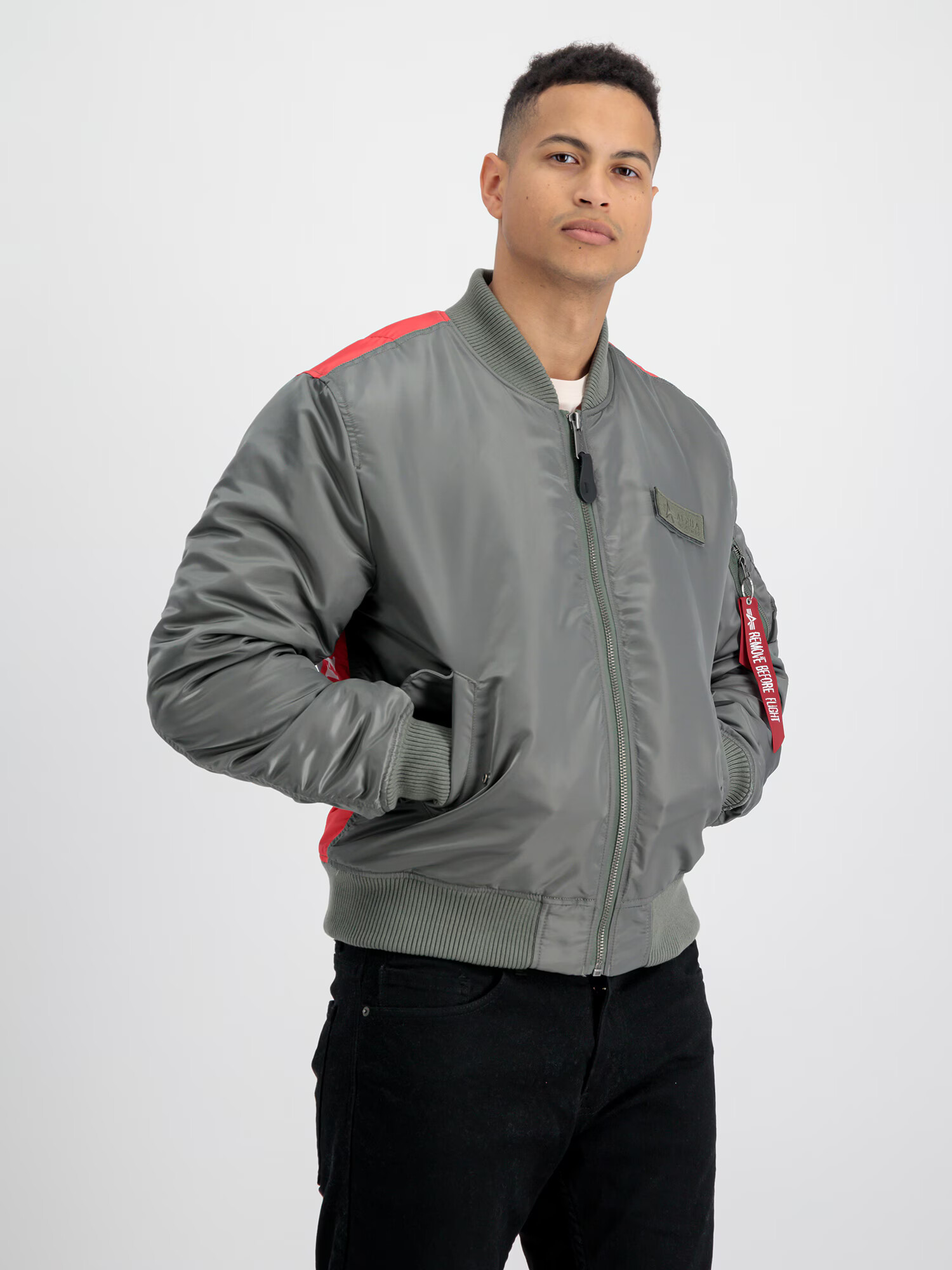 ALPHA INDUSTRIES Prechodná bunda 'Fighter Squadron' sivá / zmiešané farby - Pepit.sk