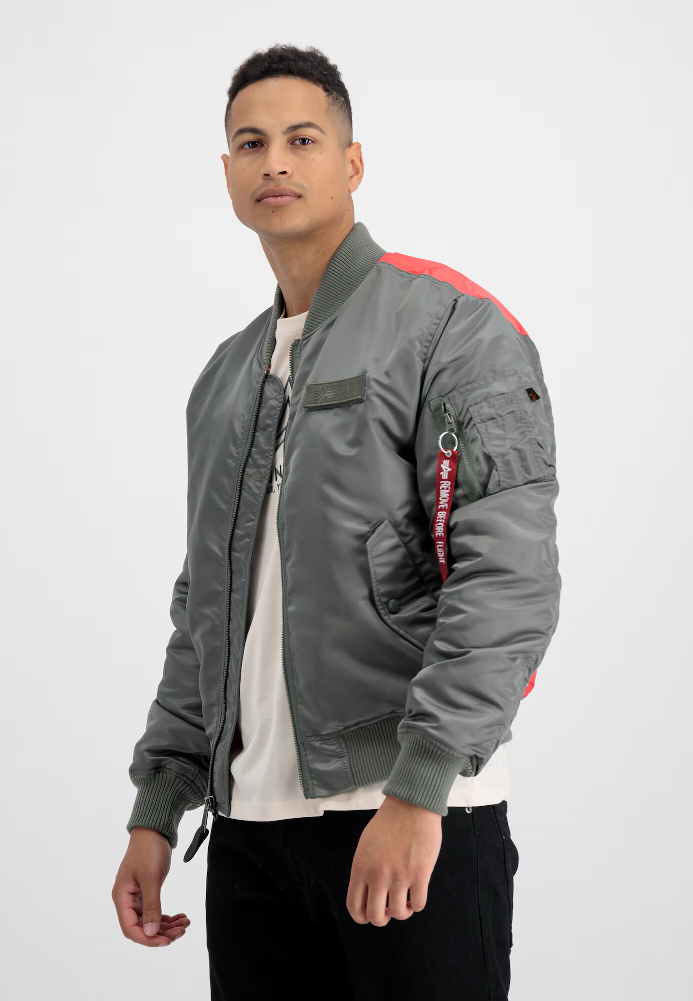 ALPHA INDUSTRIES Prechodná bunda 'Fighter Squadron' sivá / zmiešané farby - Pepit.sk