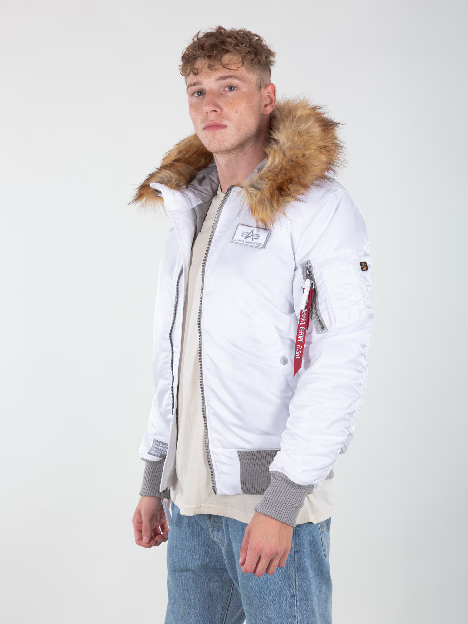 ALPHA INDUSTRIES Prechodná bunda sivá / biela - Pepit.sk