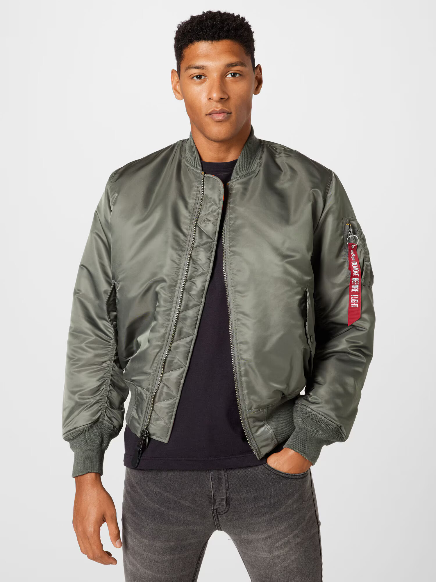 ALPHA INDUSTRIES Prechodná bunda tmavozelená / červená / biela - Pepit.sk