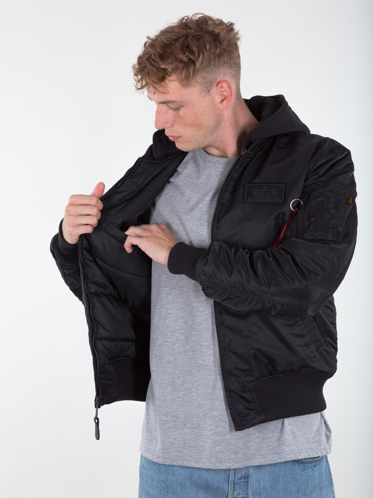 ALPHA INDUSTRIES Prechodná bunda zmiešané farby / čierna - Pepit.sk