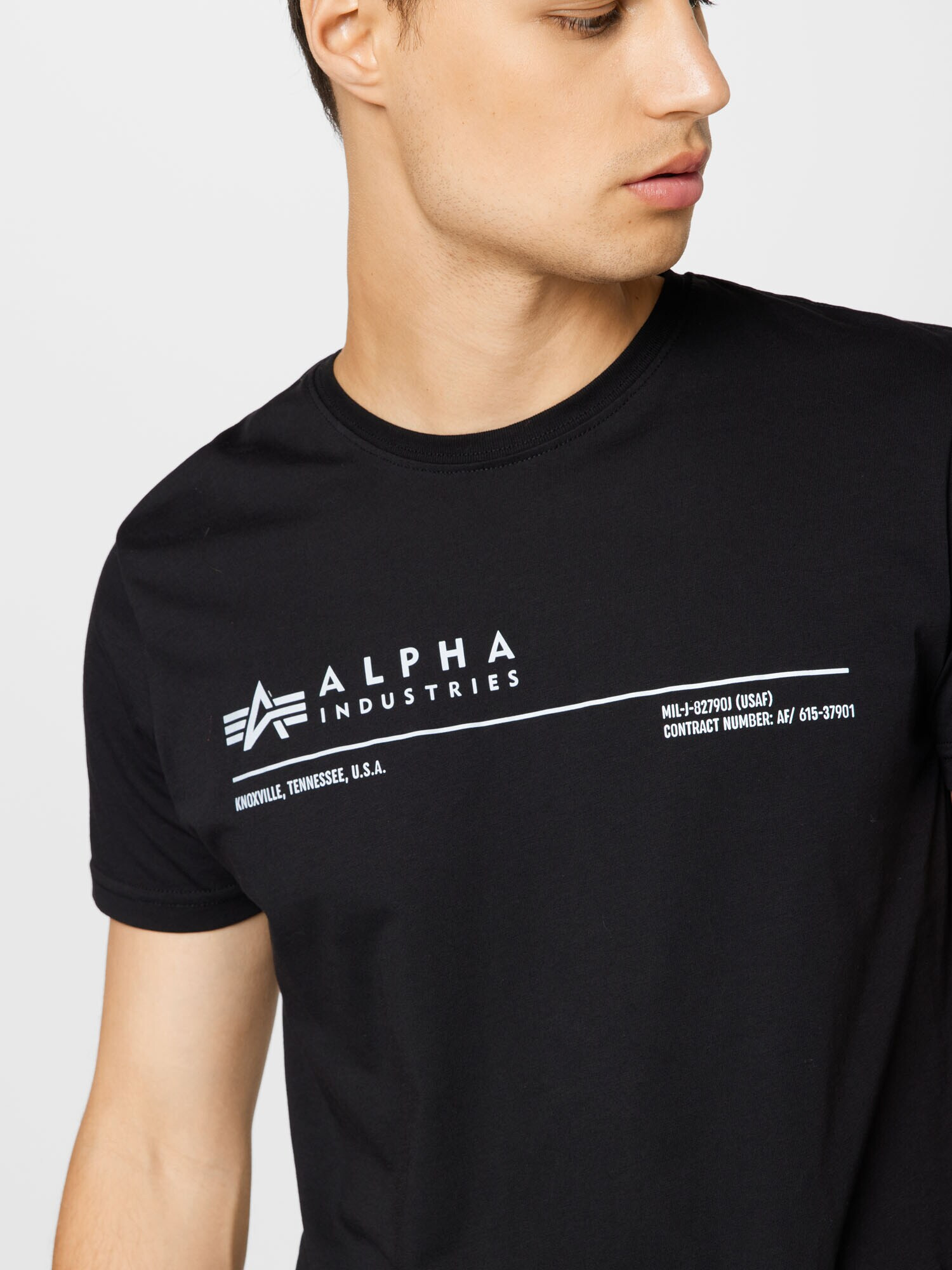 ALPHA INDUSTRIES Tričko čierna / biela - Pepit.sk