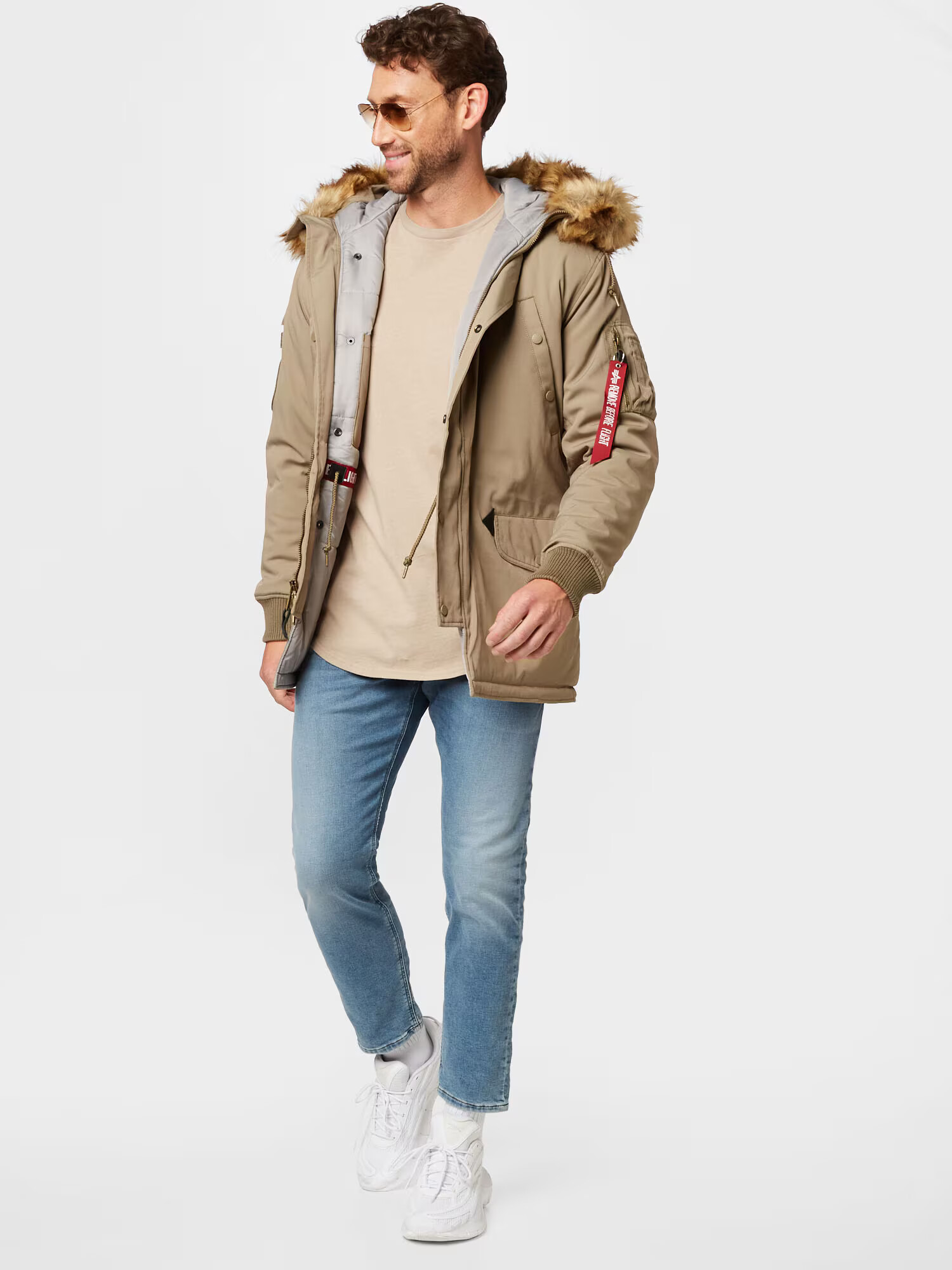 ALPHA INDUSTRIES Zimná bunda 'Arctic Discoverer' olivová - Pepit.sk