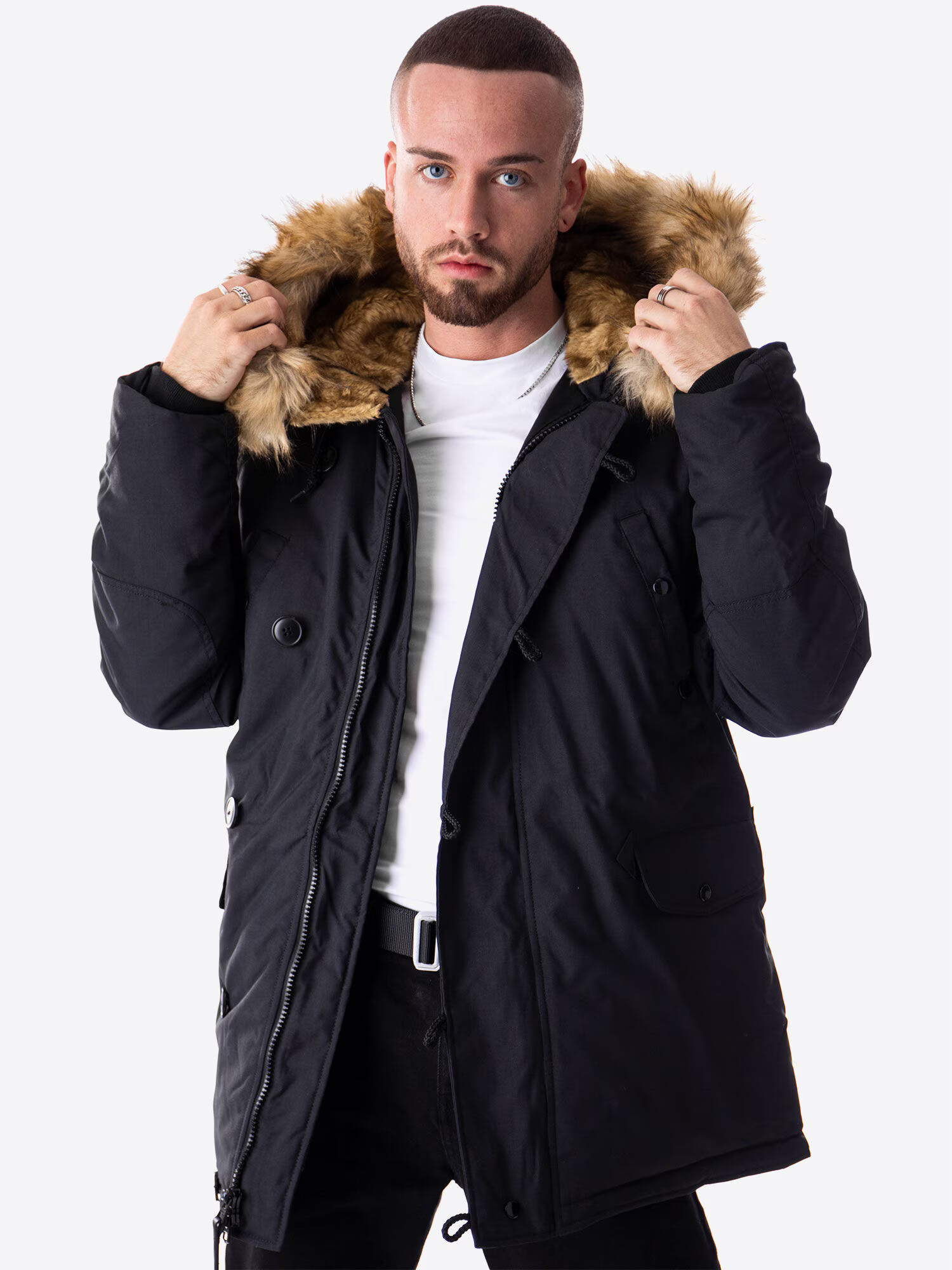 ALPHA INDUSTRIES Zimná bunda 'Explorer' čierna - Pepit.sk