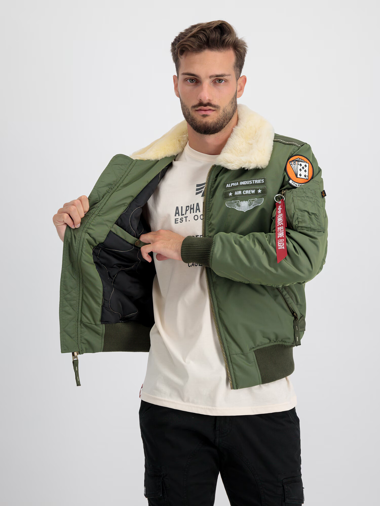 ALPHA INDUSTRIES Zimná bunda 'Injector III Air Force' kaki / zmiešané farby - Pepit.sk