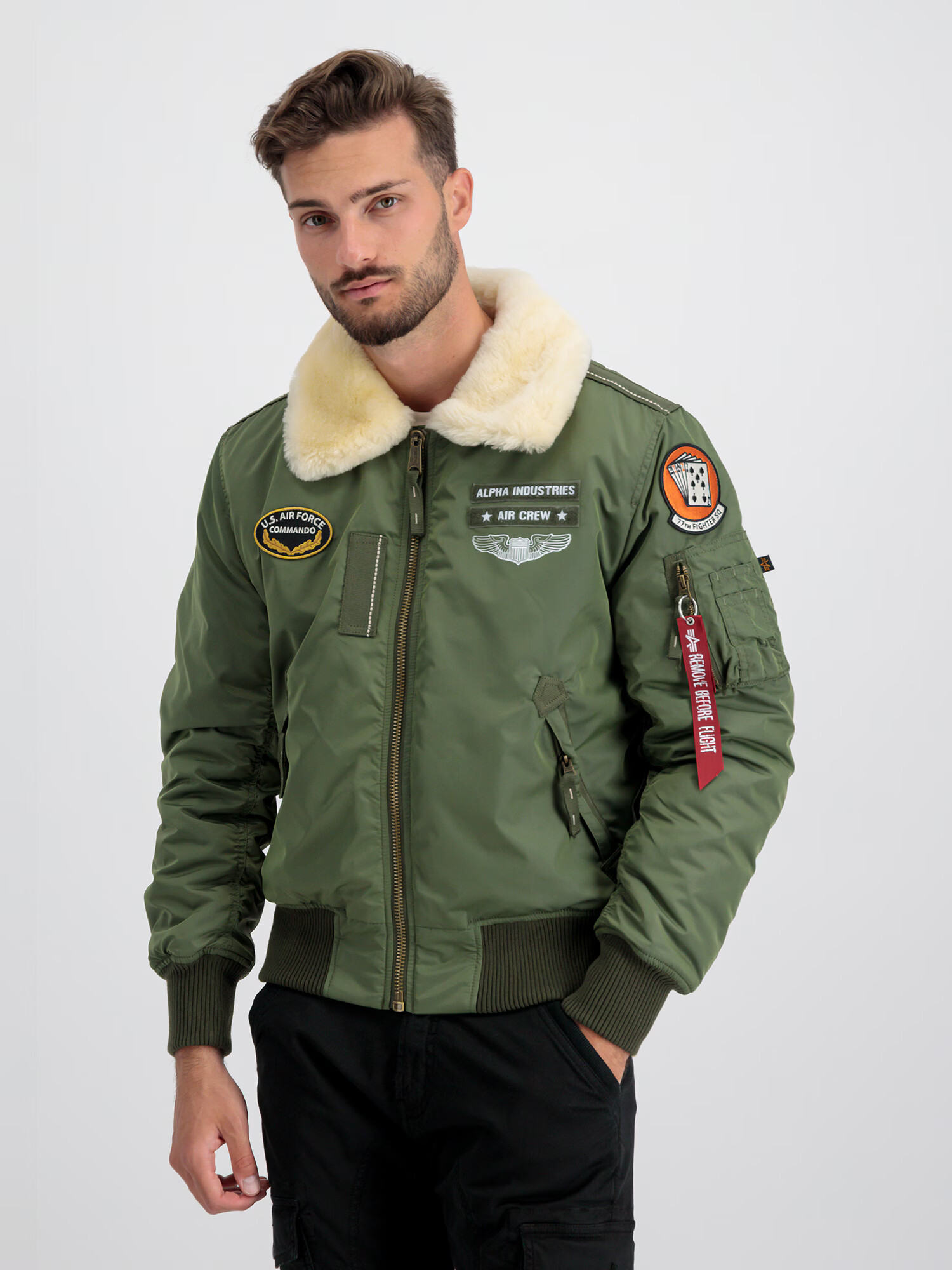 ALPHA INDUSTRIES Zimná bunda 'Injector III Air Force' kaki / zmiešané farby - Pepit.sk