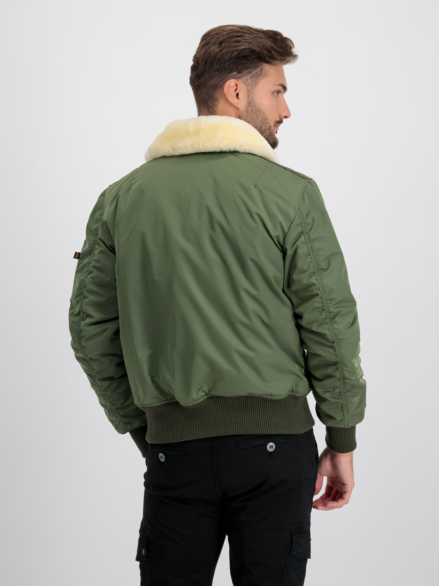 ALPHA INDUSTRIES Zimná bunda 'Injector III Air Force' kaki / zmiešané farby - Pepit.sk