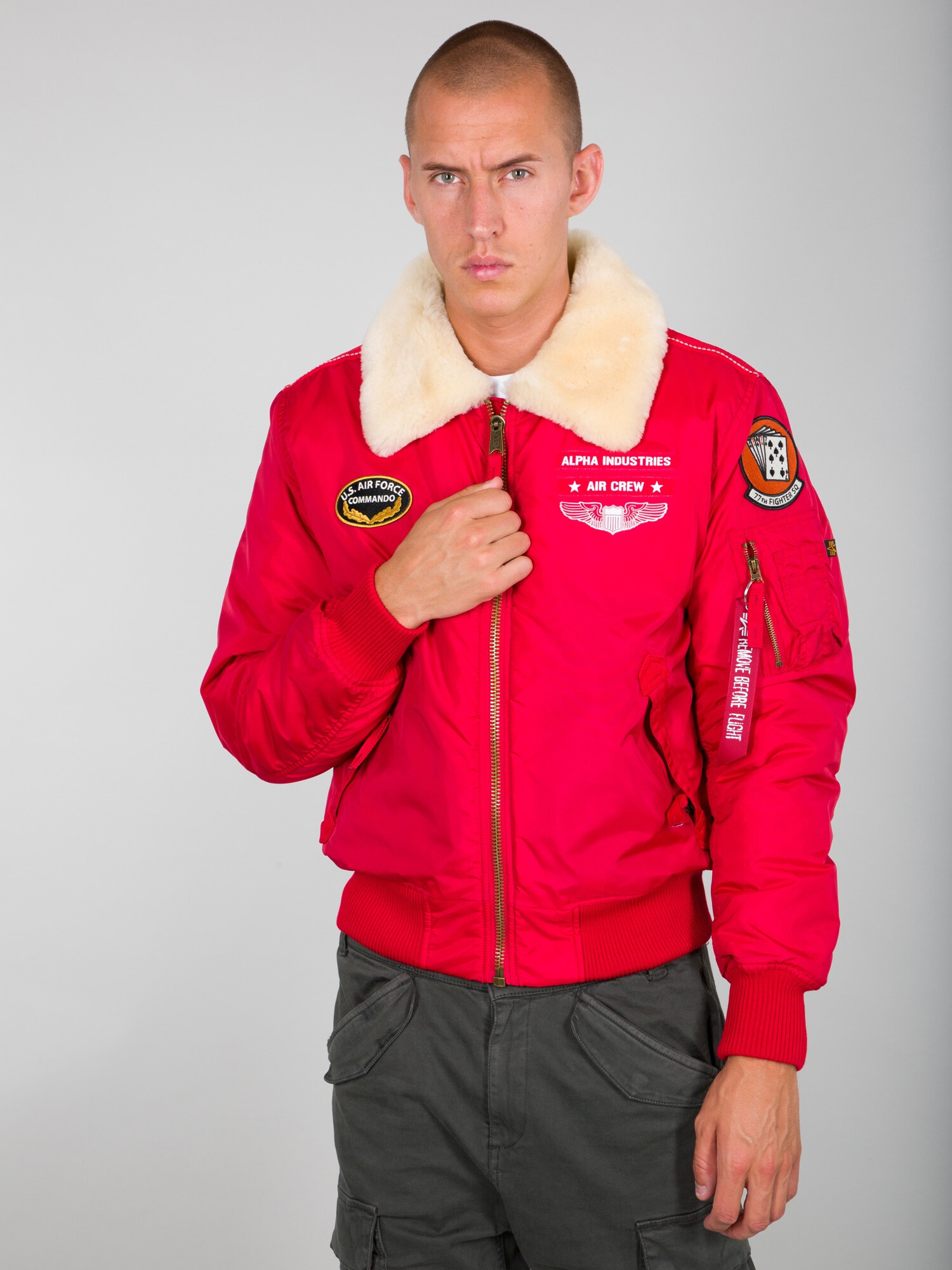 ALPHA INDUSTRIES Zimná bunda 'Injector III Air Force' zmiešané farby / červená - Pepit.sk