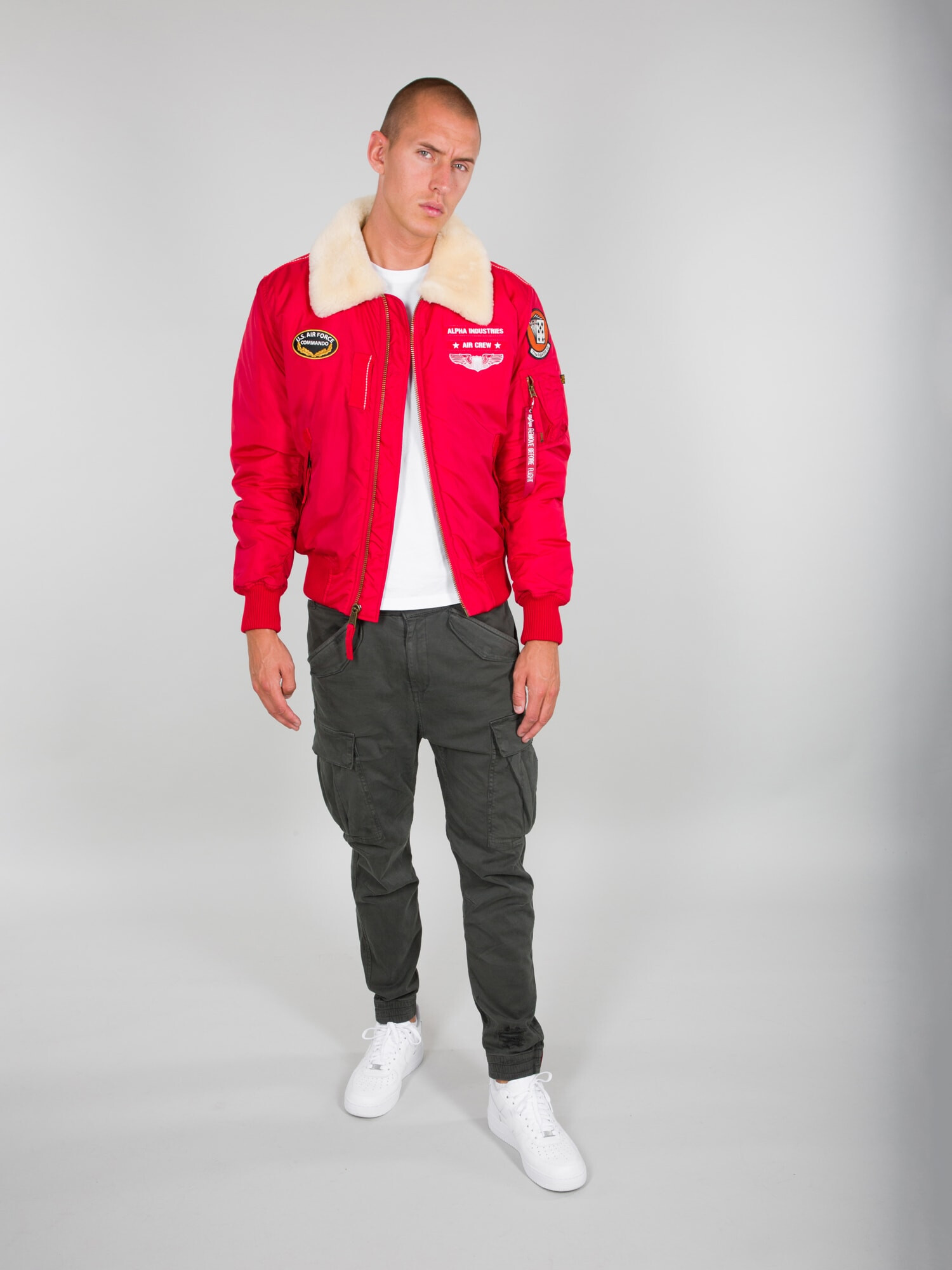 ALPHA INDUSTRIES Zimná bunda 'Injector III Air Force' zmiešané farby / červená - Pepit.sk