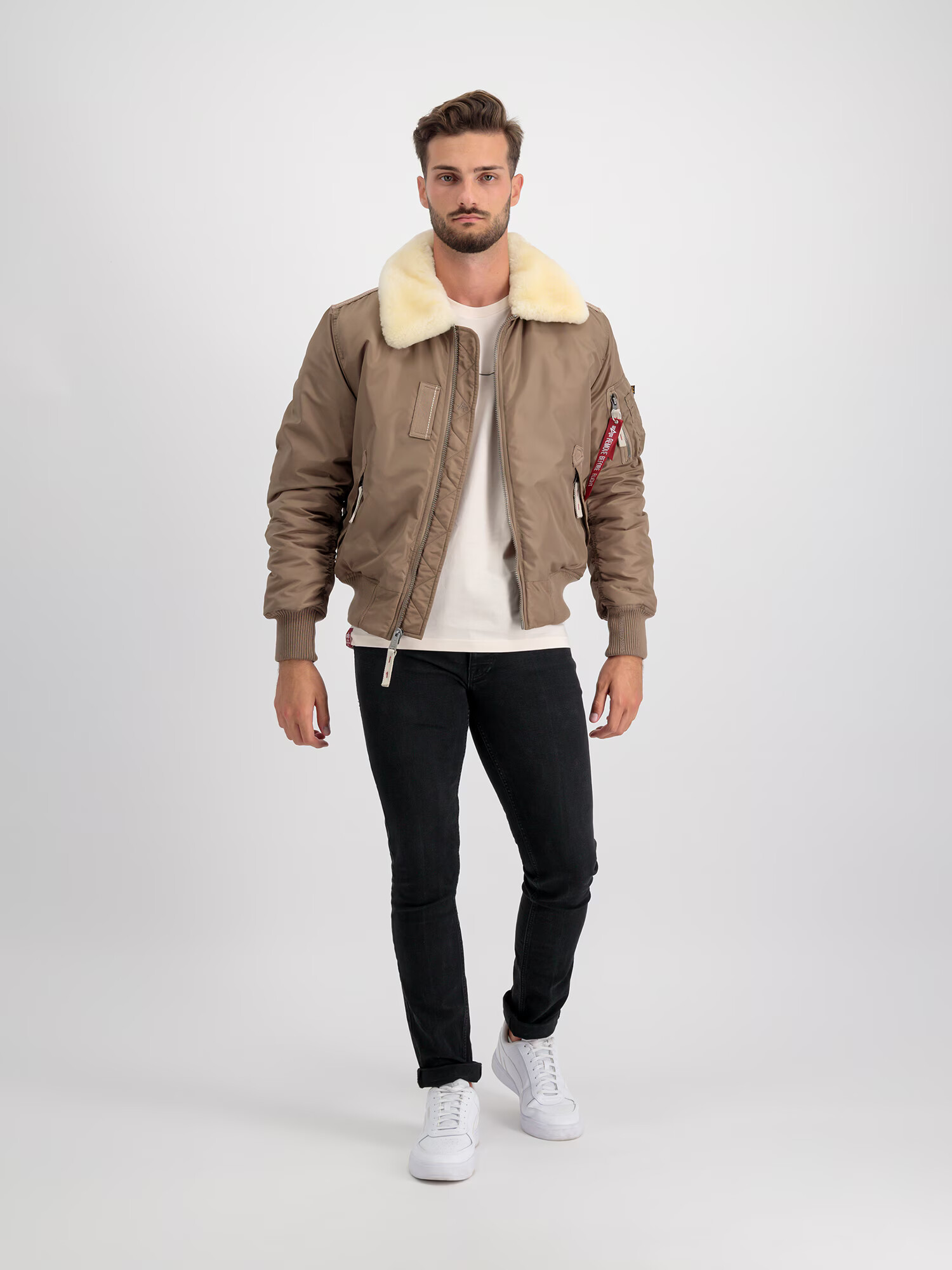 ALPHA INDUSTRIES Zimná bunda 'Injector III' béžová / tmavošedá / červená / biela - Pepit.sk