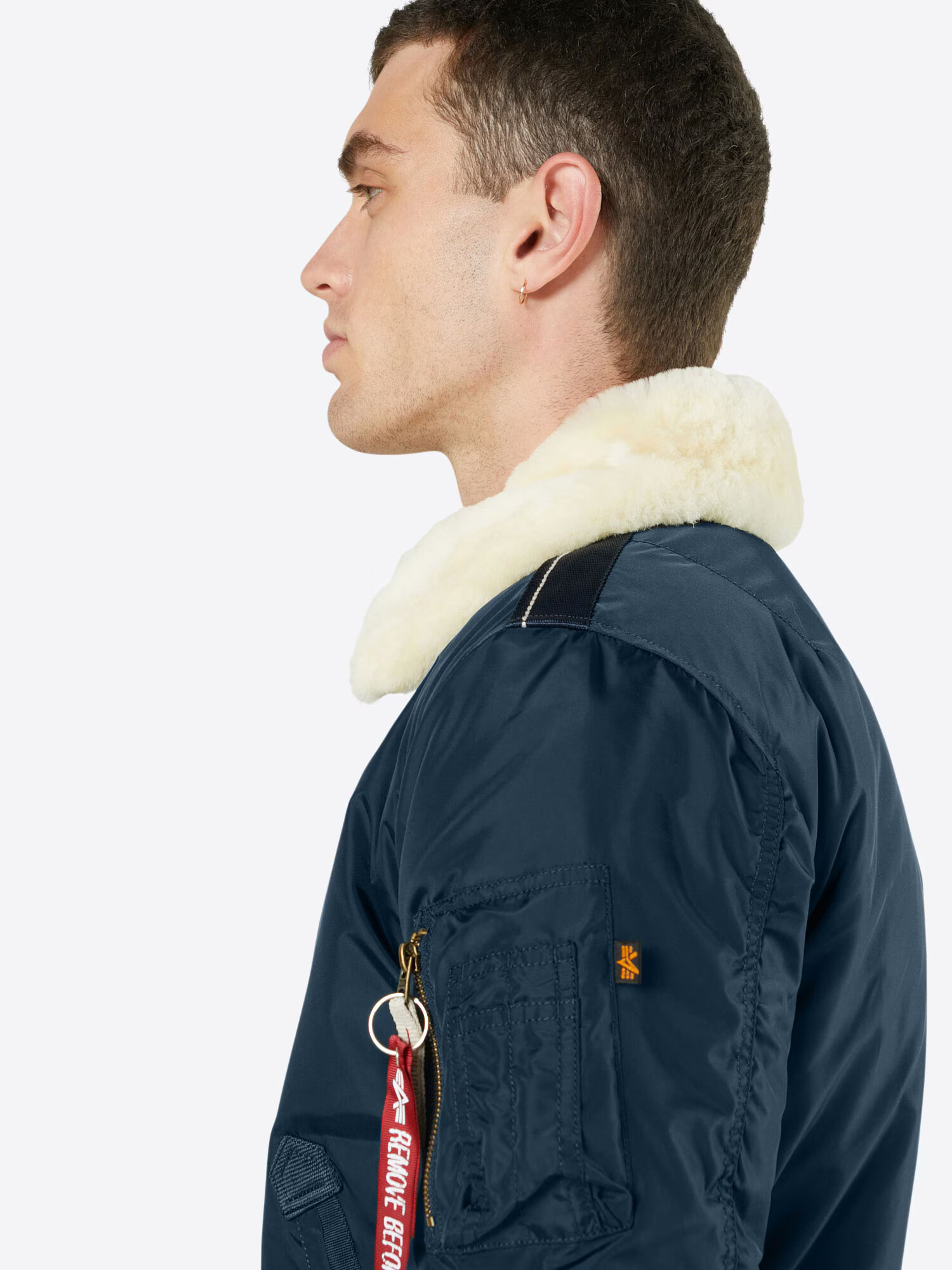 ALPHA INDUSTRIES Prechodná bunda 'Injector III' námornícka modrá - Pepit.sk