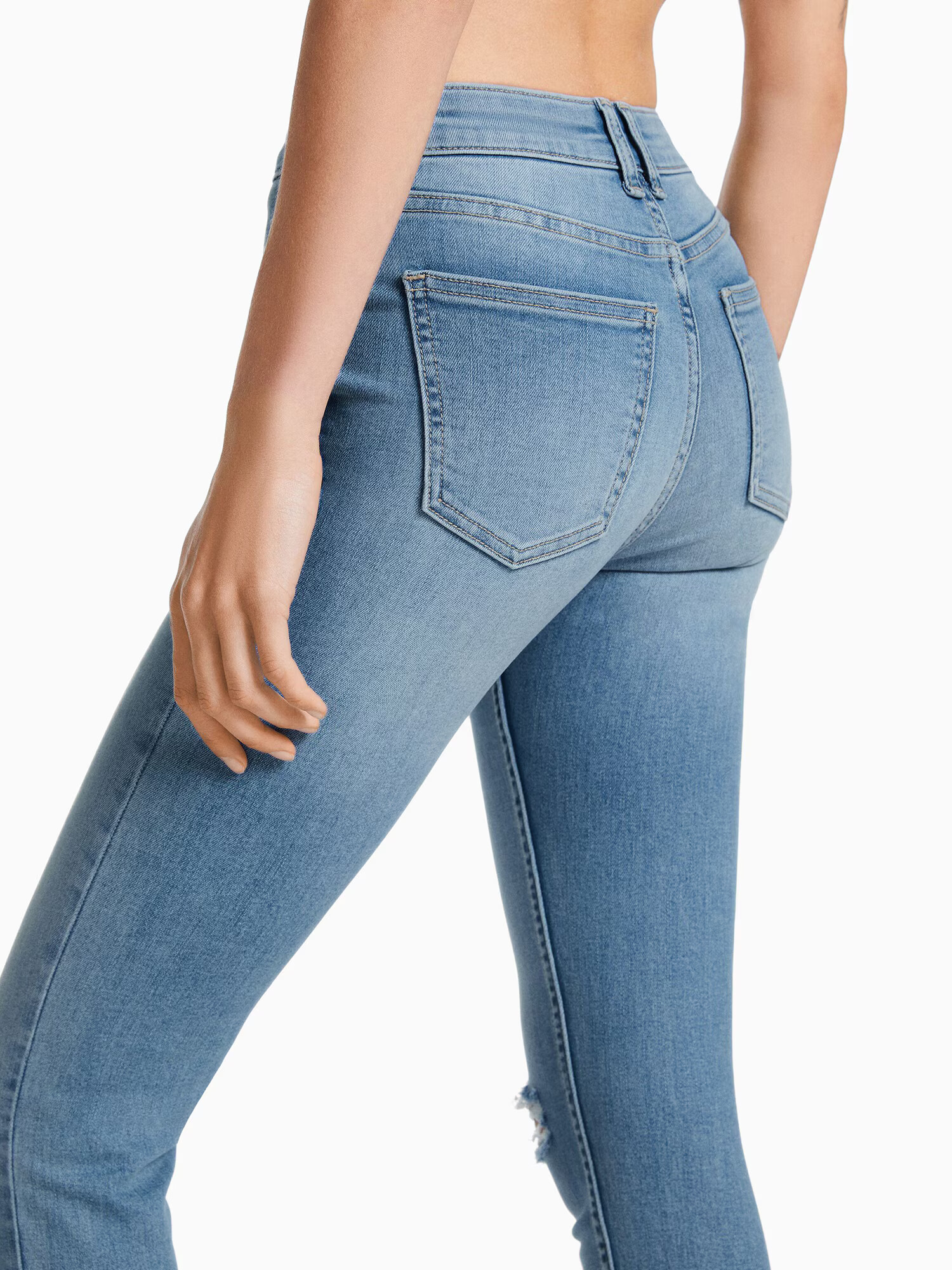 Bershka Džínsy modrá denim - Pepit.sk