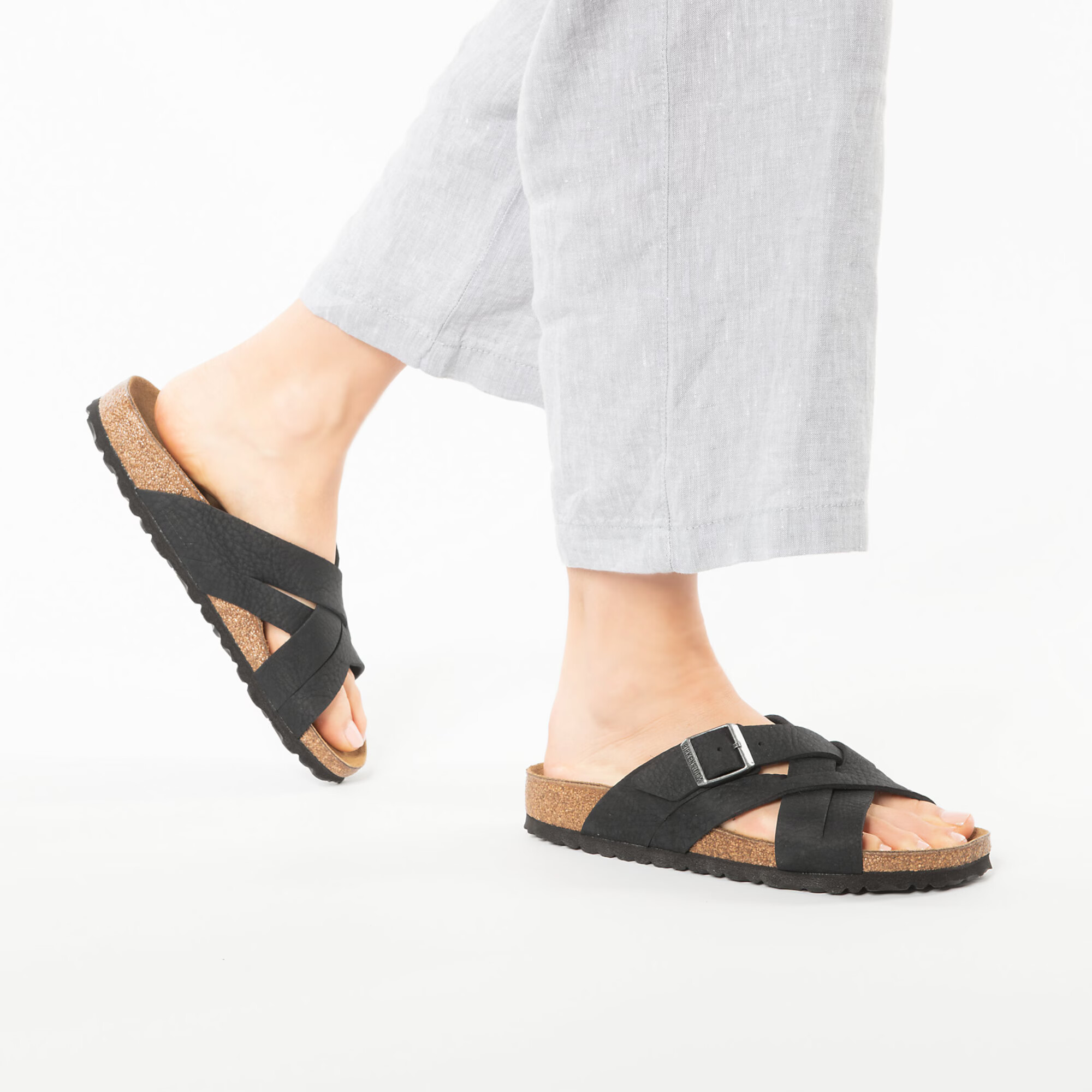 BIRKENSTOCK Šľapky čierna - Pepit.sk