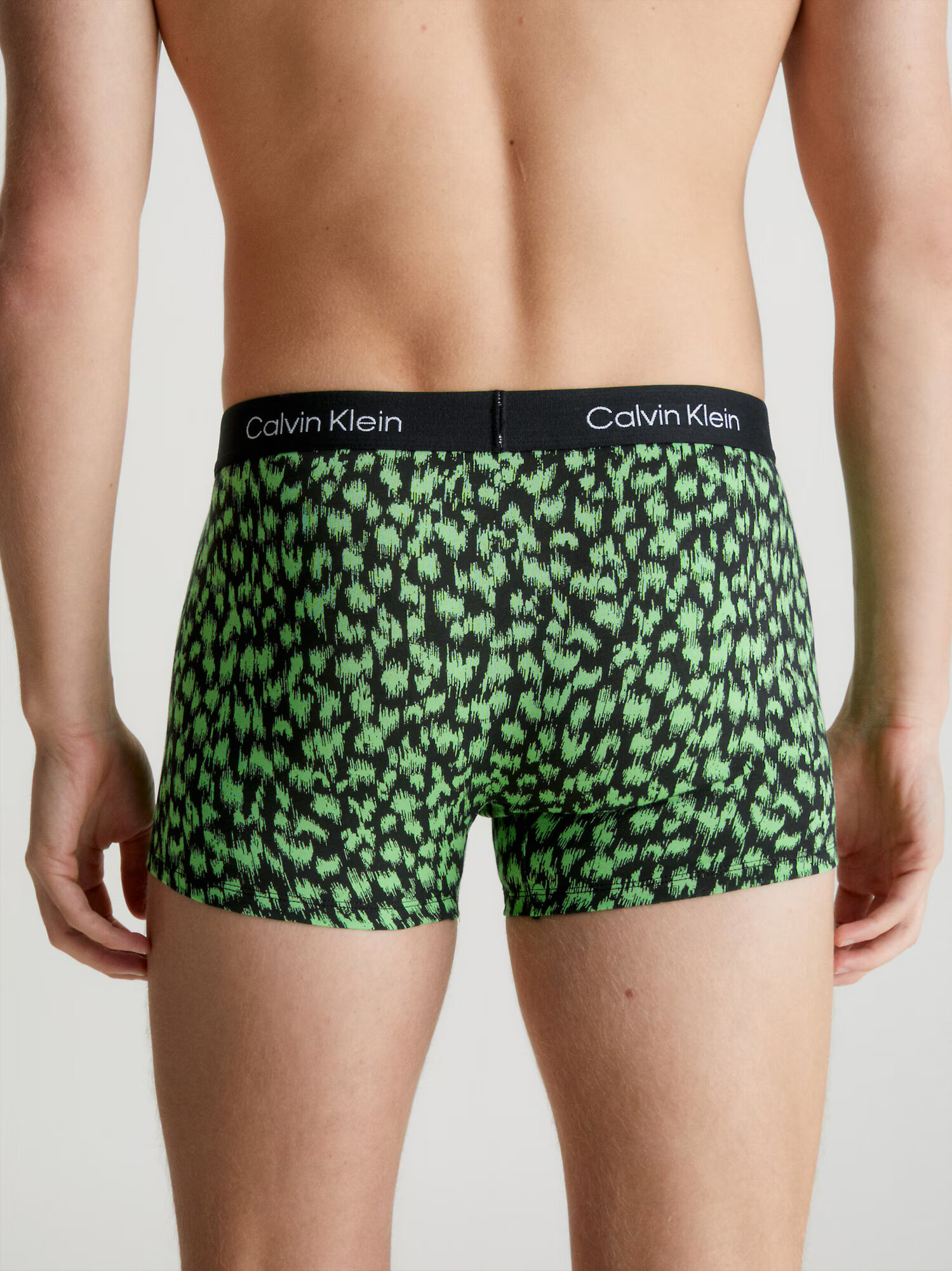 Calvin Klein Boxerky modrá / zelená / čierna / biela - Pepit.sk