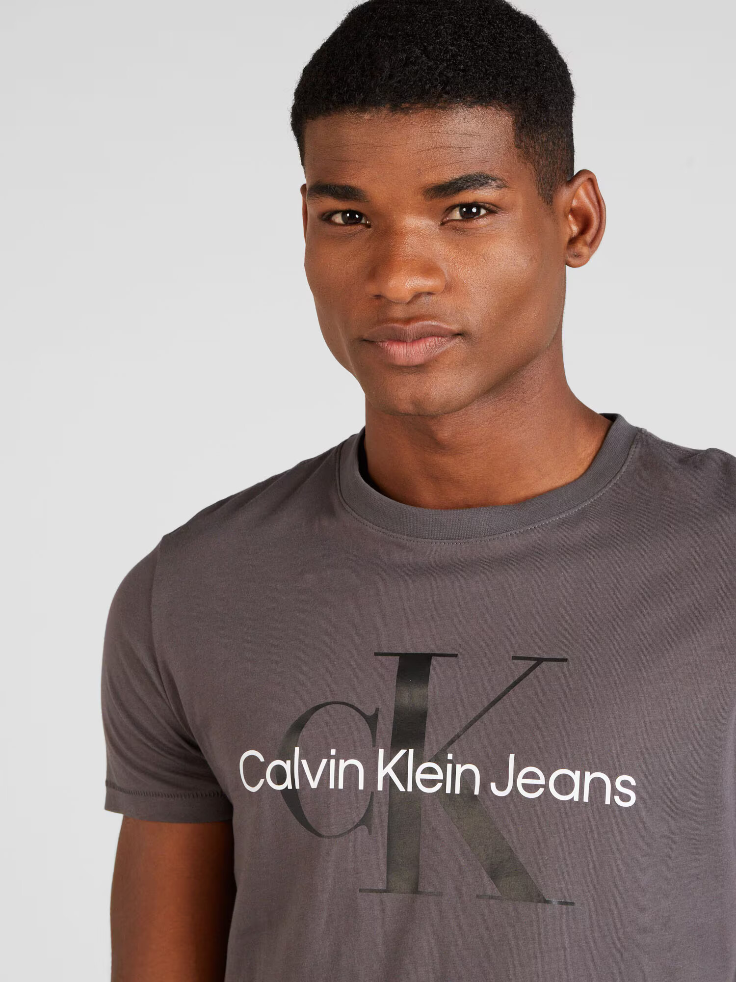 Calvin Klein Jeans Tričko sivá / antracitová / biela - Pepit.sk