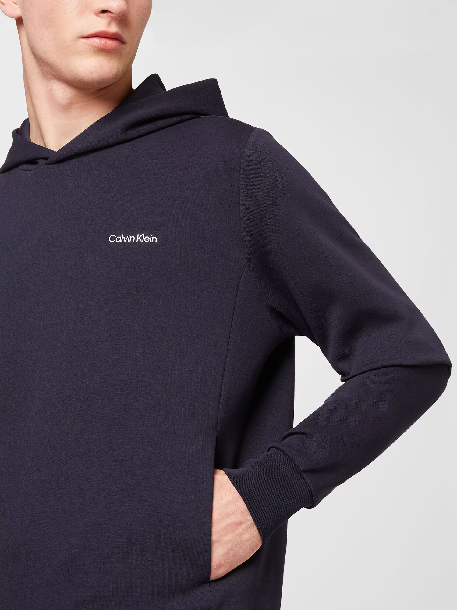 Calvin Klein Mikina námornícka modrá / biela - Pepit.sk