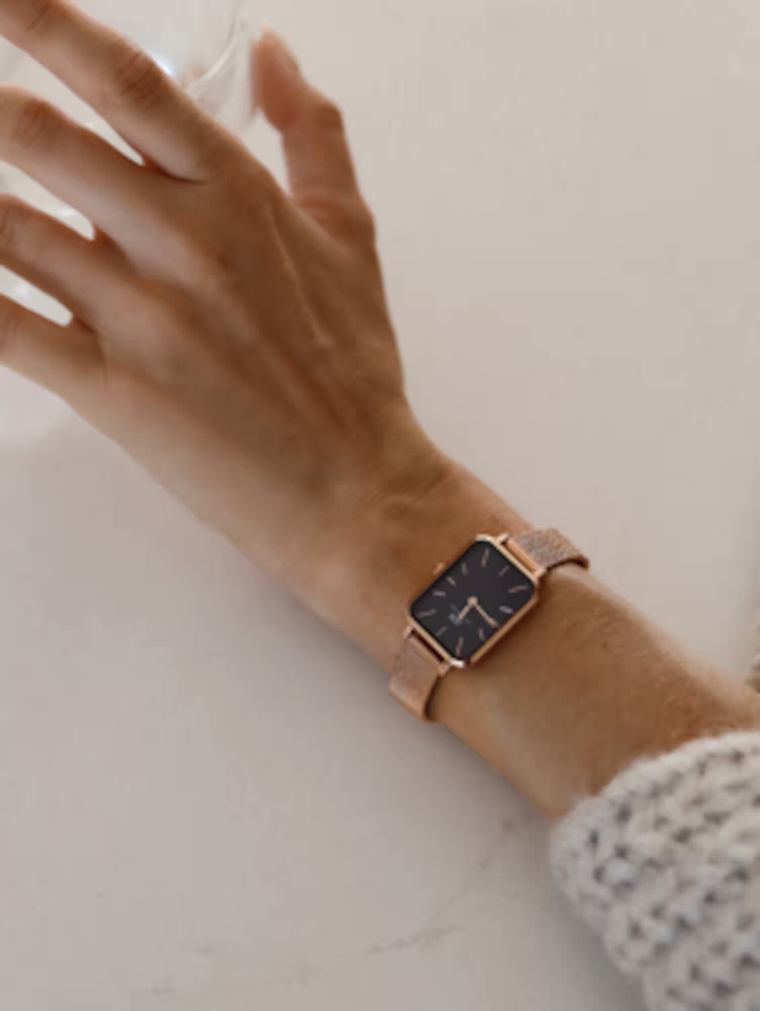 Daniel Wellington Analógové hodinky 'Quadro Pressed Melrose RG Black' ružové zlato / čierna - Pepit.sk