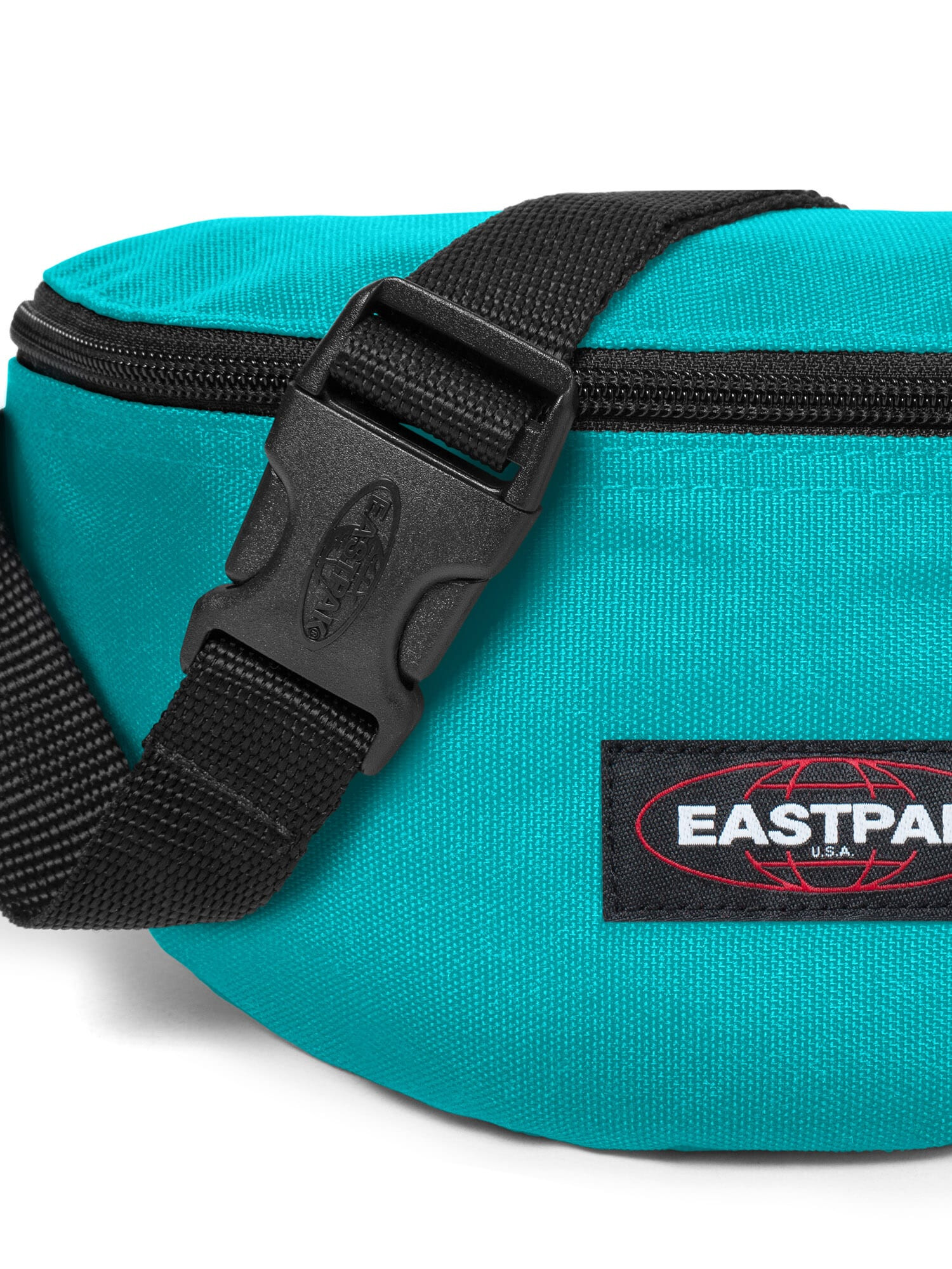 EASTPAK Ľadvinka 'SPRINGER' tyrkysová / červená / čierna / biela - Pepit.sk