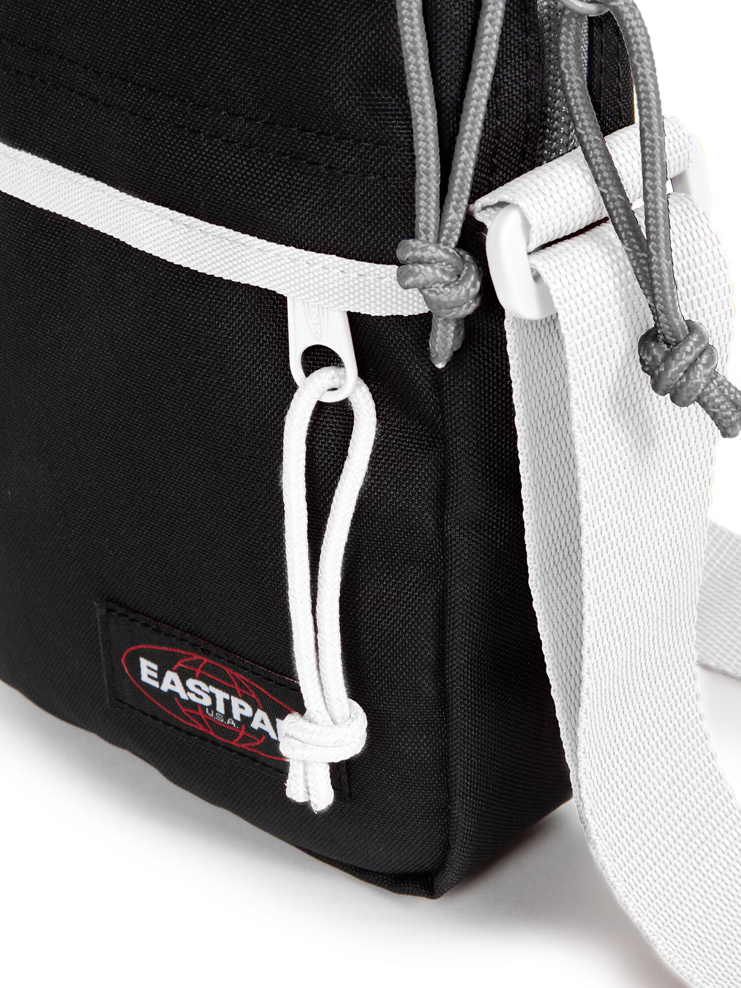 EASTPAK Taška cez rameno 'THE ONE' antracitová - Pepit.sk